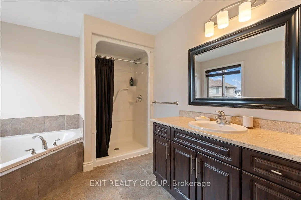 82 Mountain Ash Drive