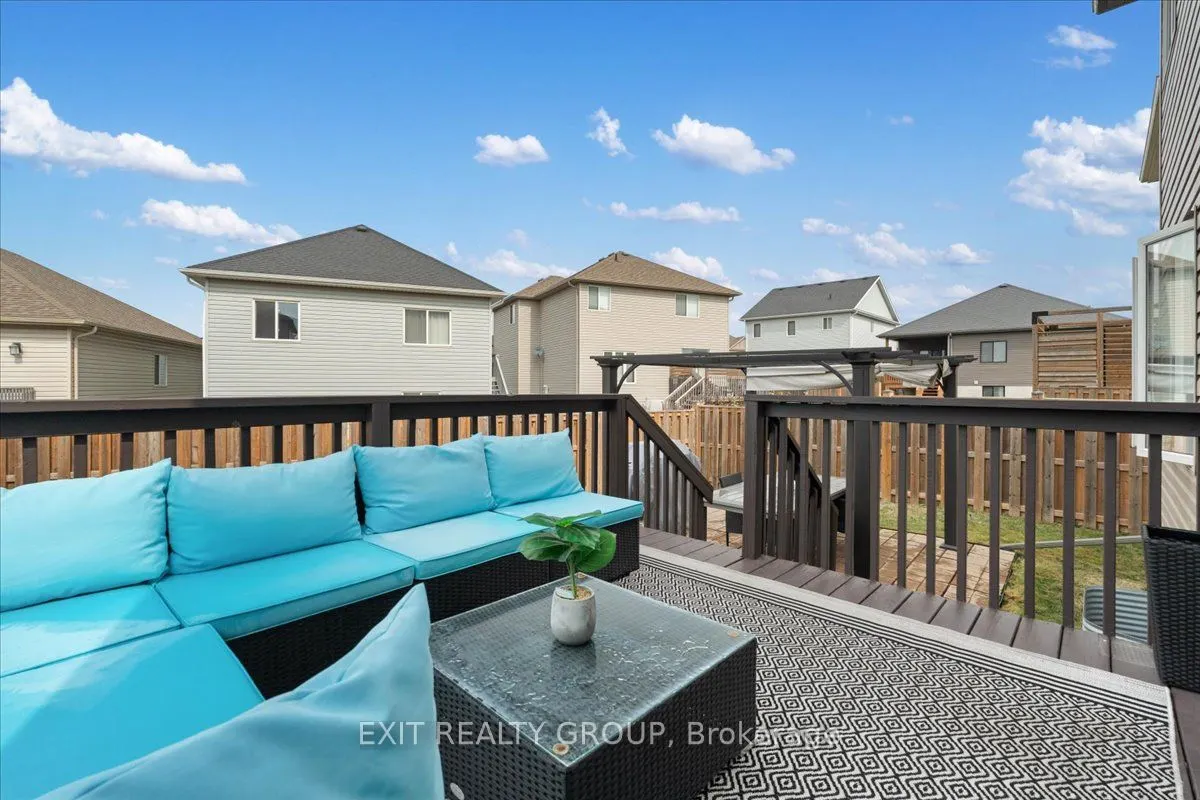 82 Mountain Ash Drive