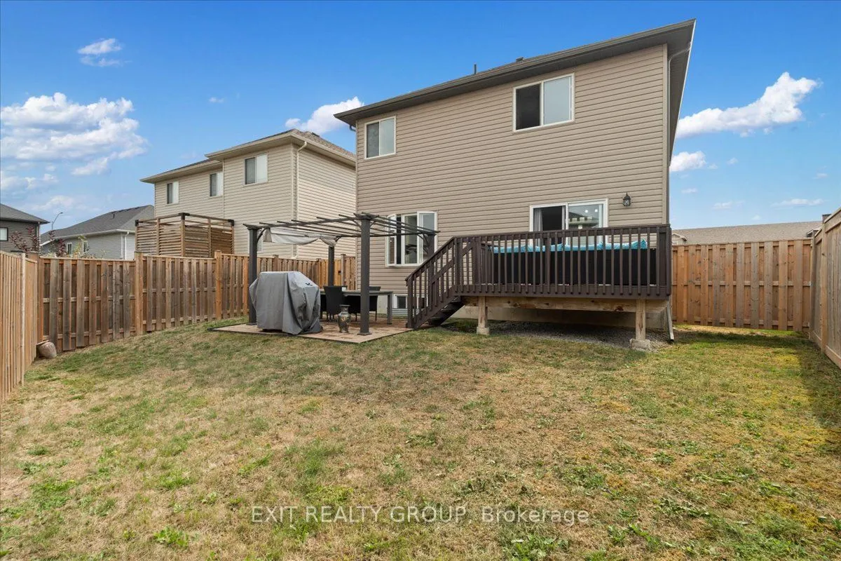 82 Mountain Ash Drive