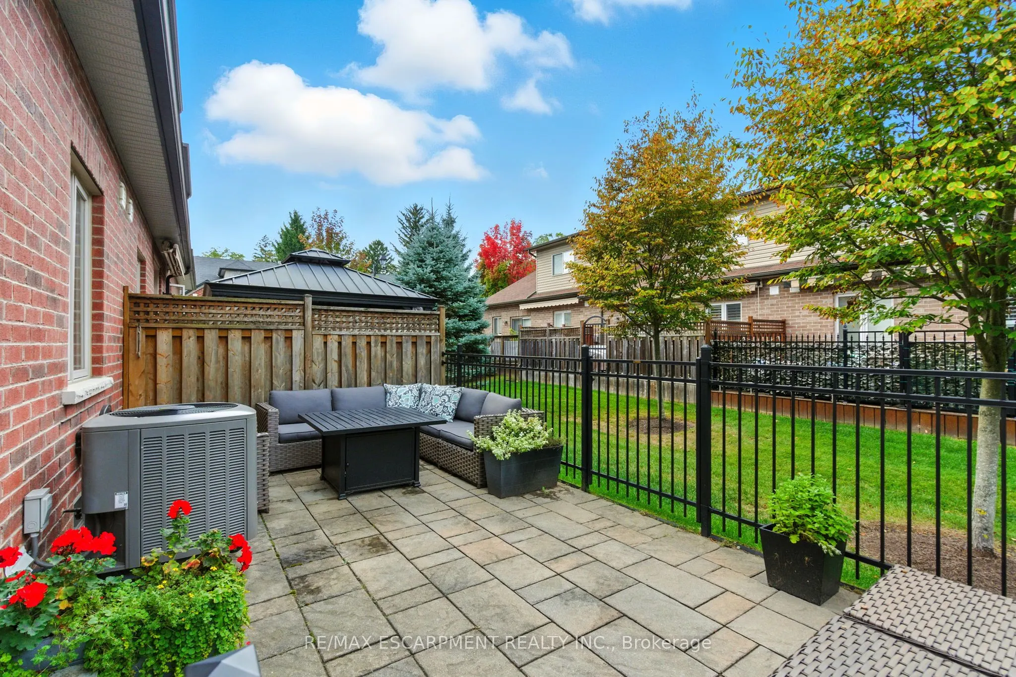 4 Burgundy Grove, #76