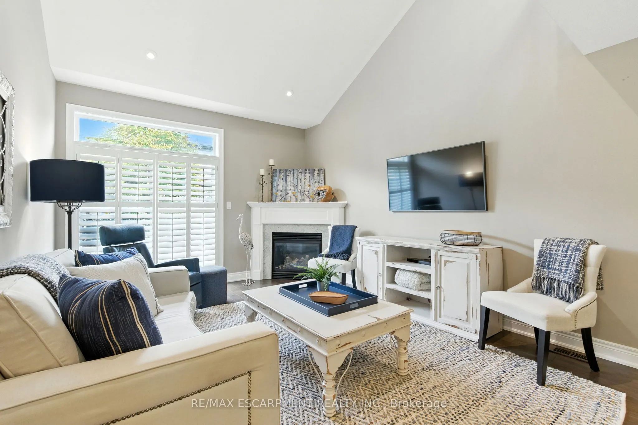 4 Burgundy Grove, #76