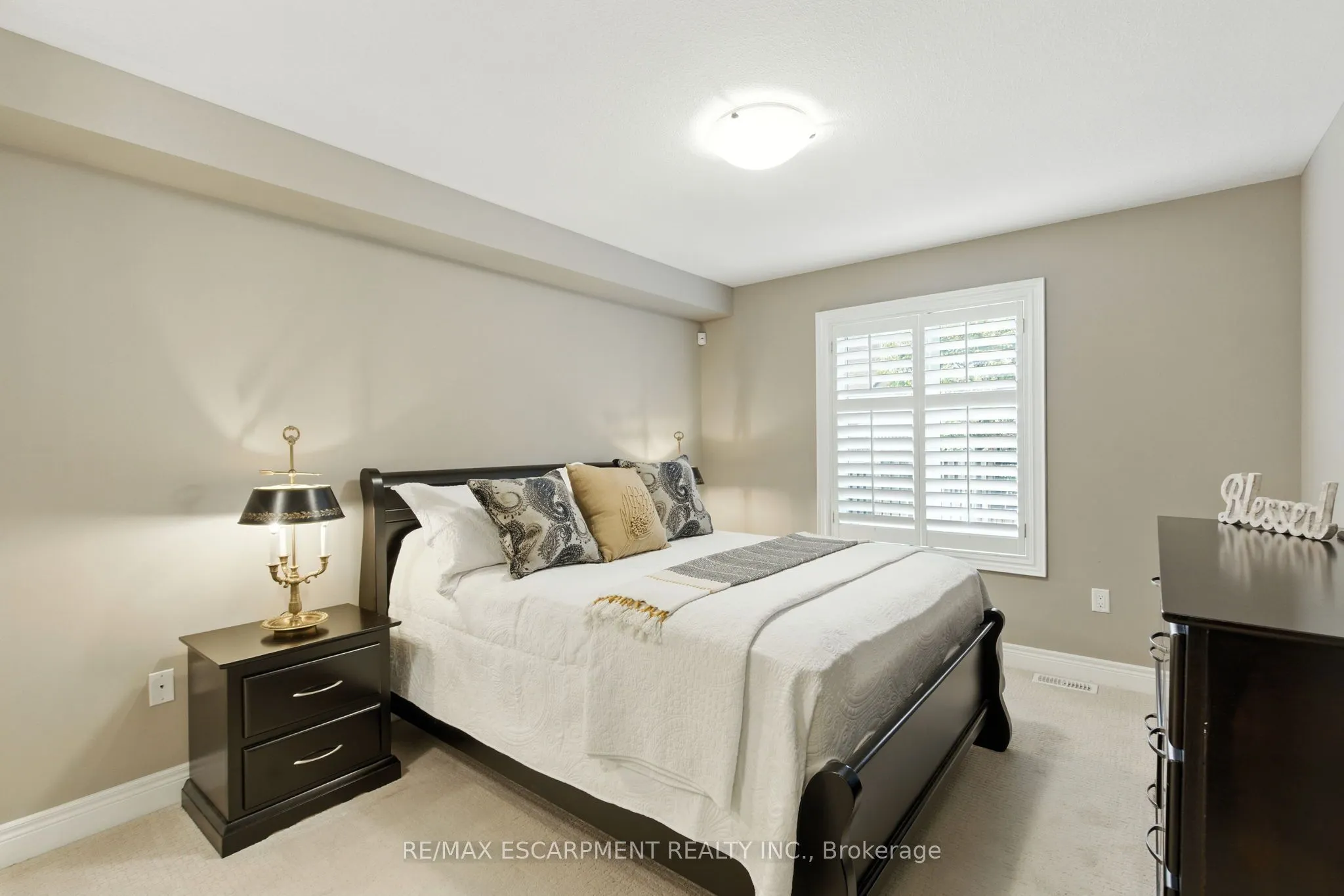 4 Burgundy Grove, #76