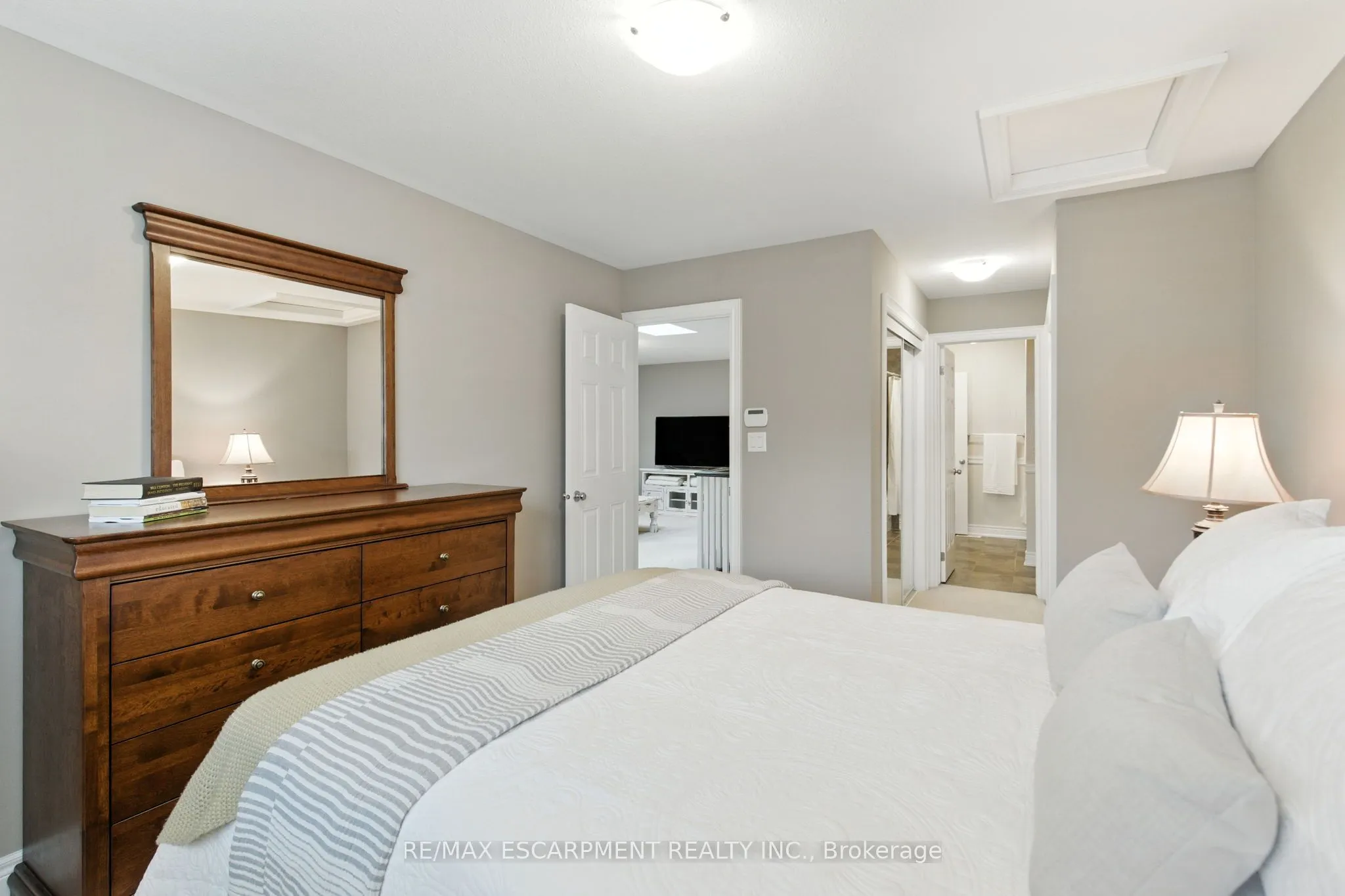 4 Burgundy Grove, #76