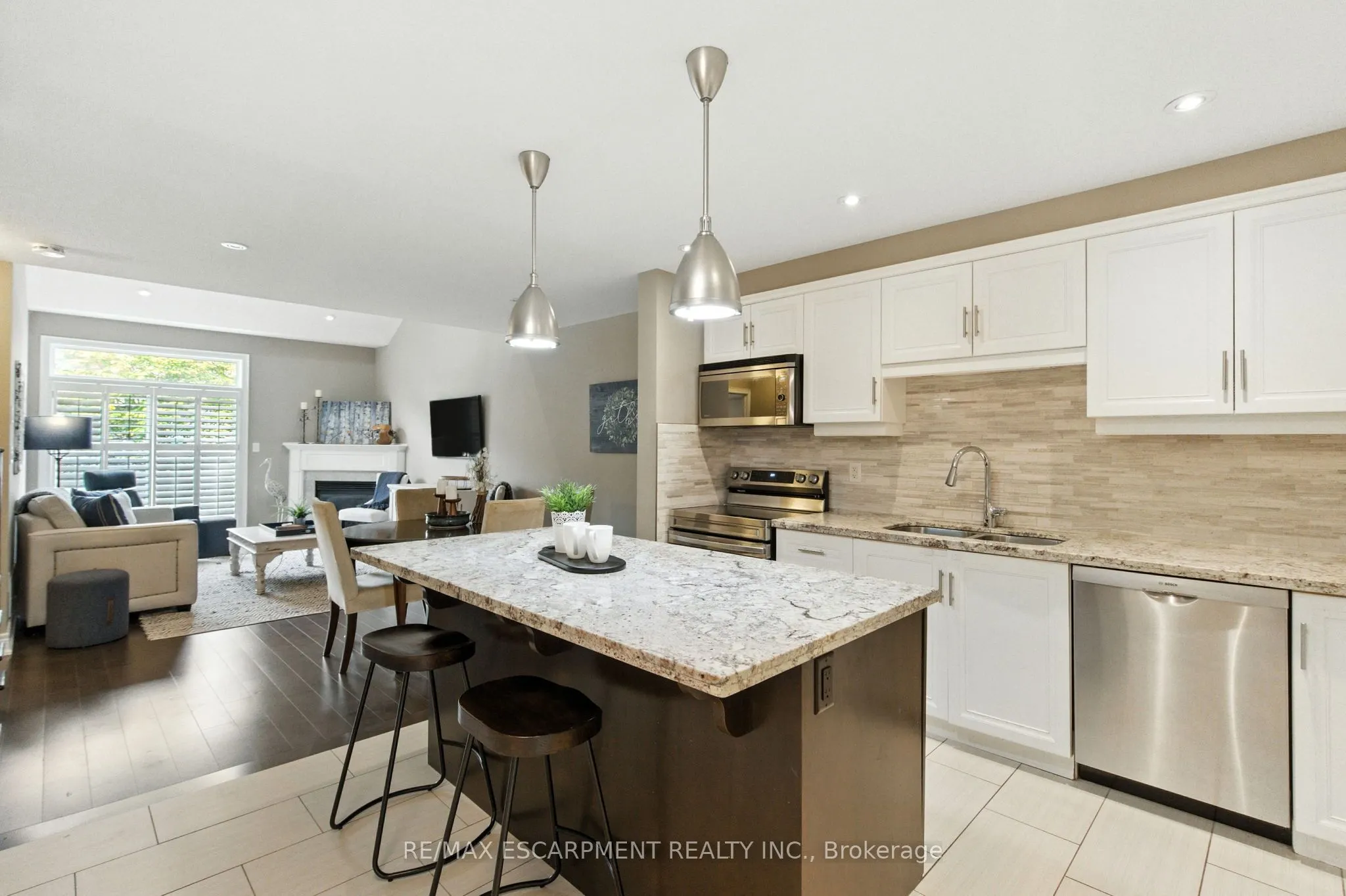 4 Burgundy Grove, #76
