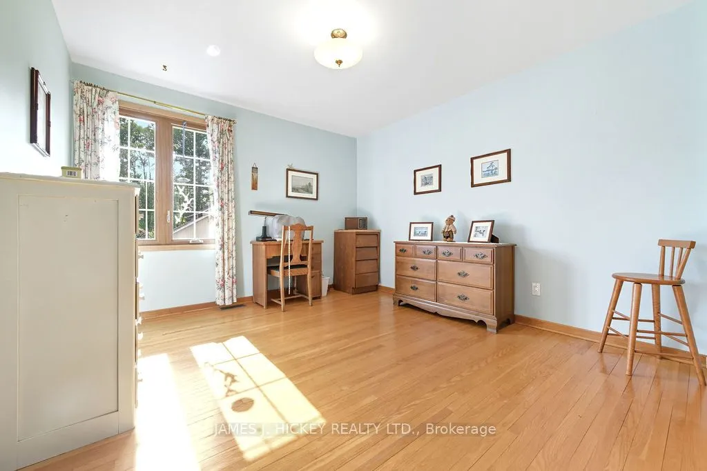 116 Frontenac Crescent