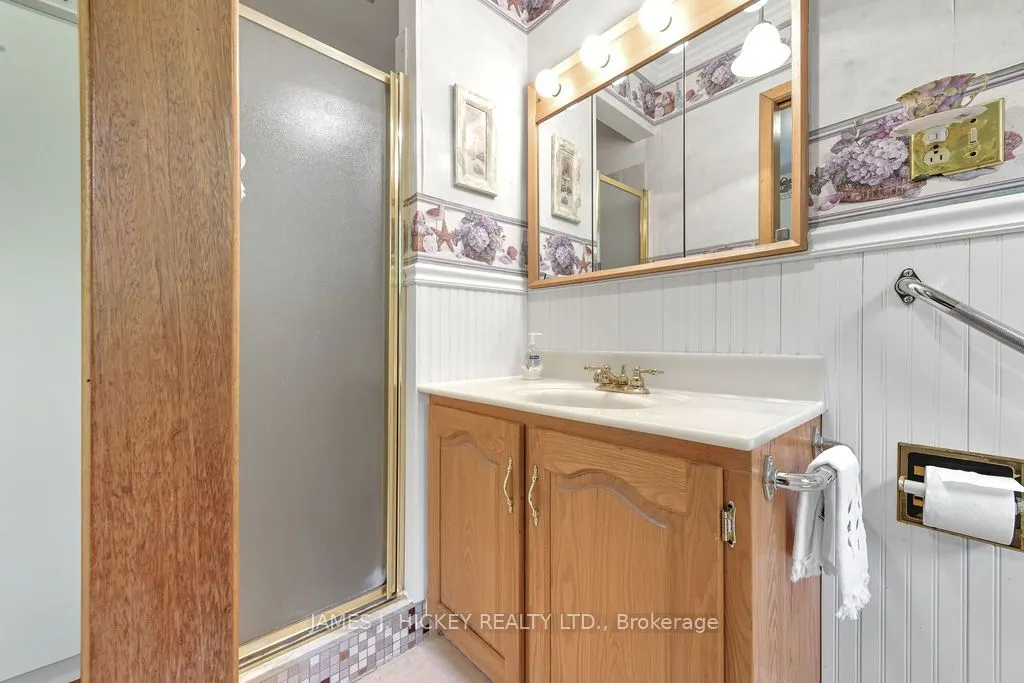 116 Frontenac Crescent