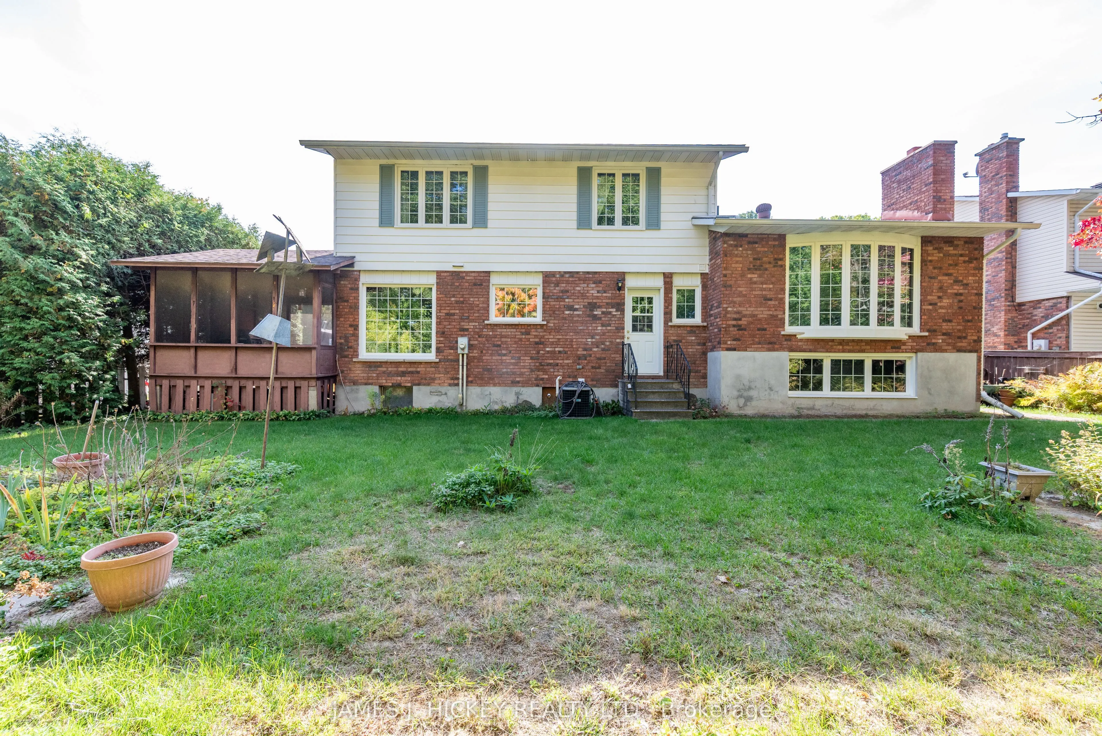 116 Frontenac Crescent