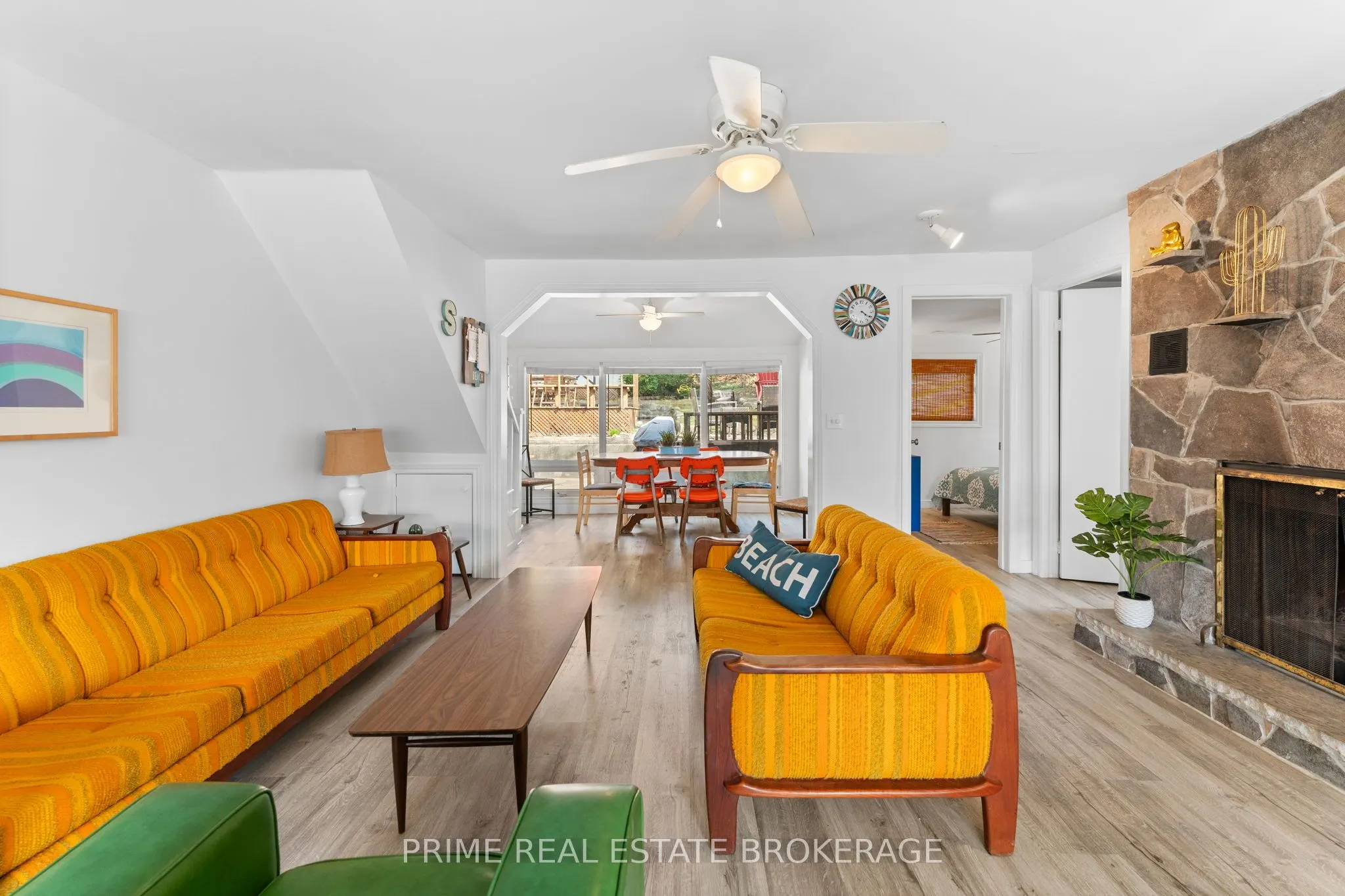 28 Woodward Avenue
