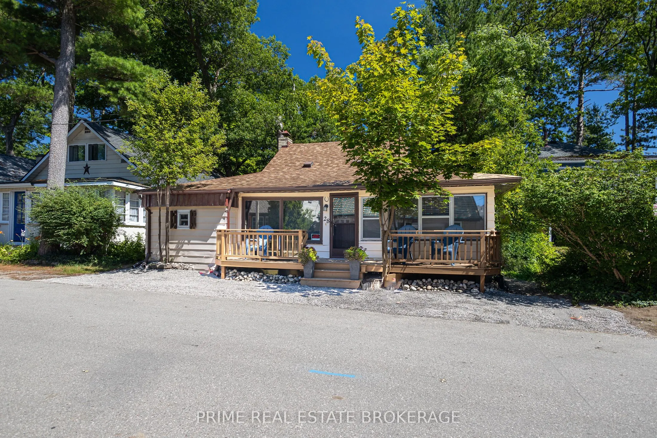 28 Woodward Avenue