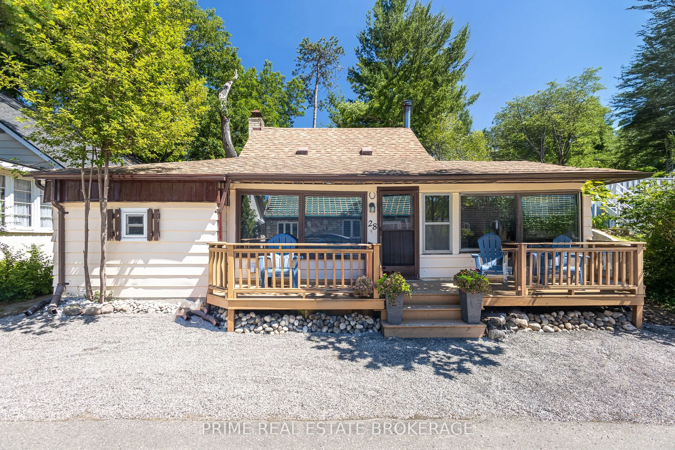 28 Woodward Avenue