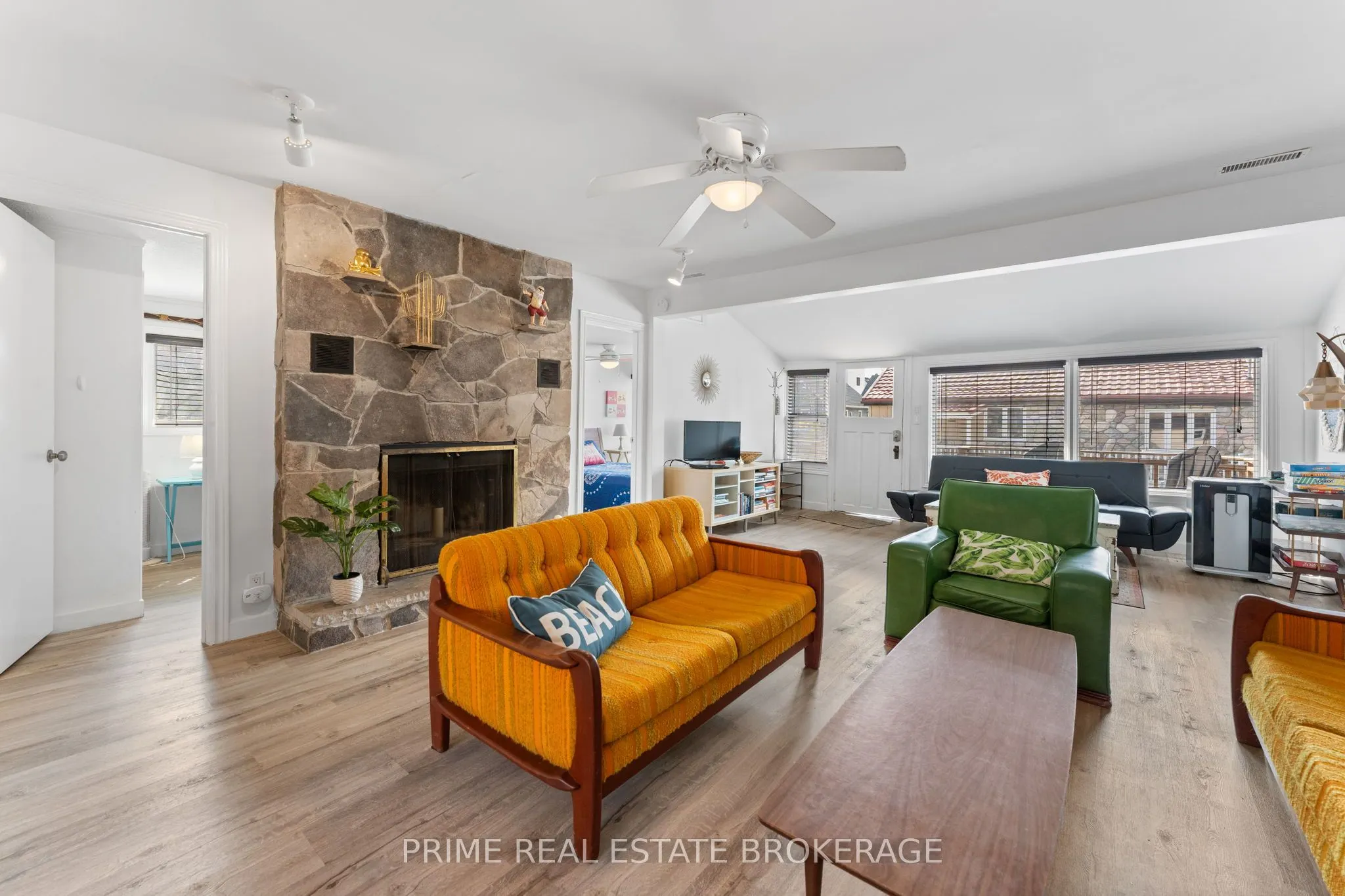 28 Woodward Avenue