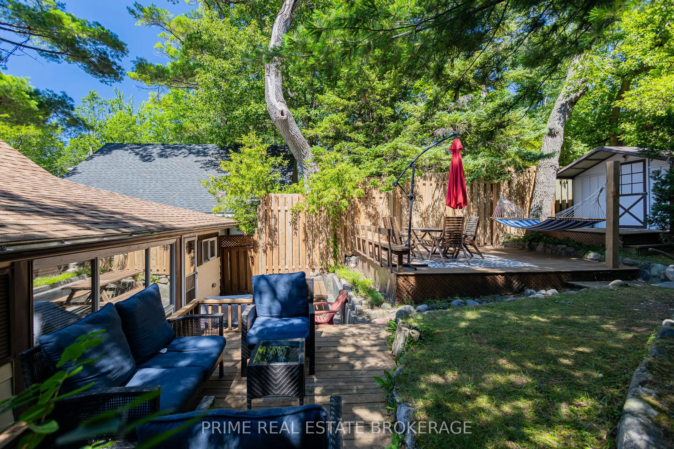28 Woodward Avenue