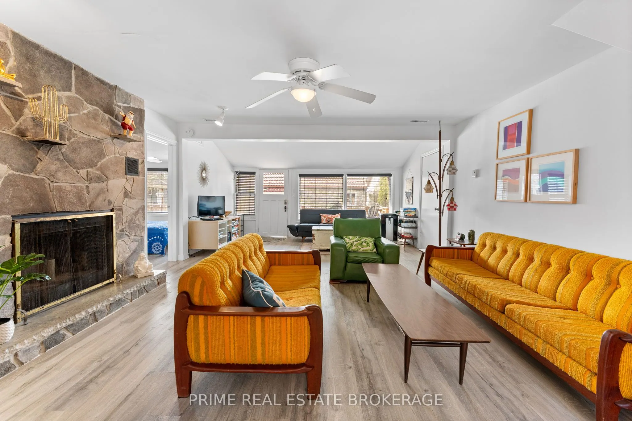 28 Woodward Avenue