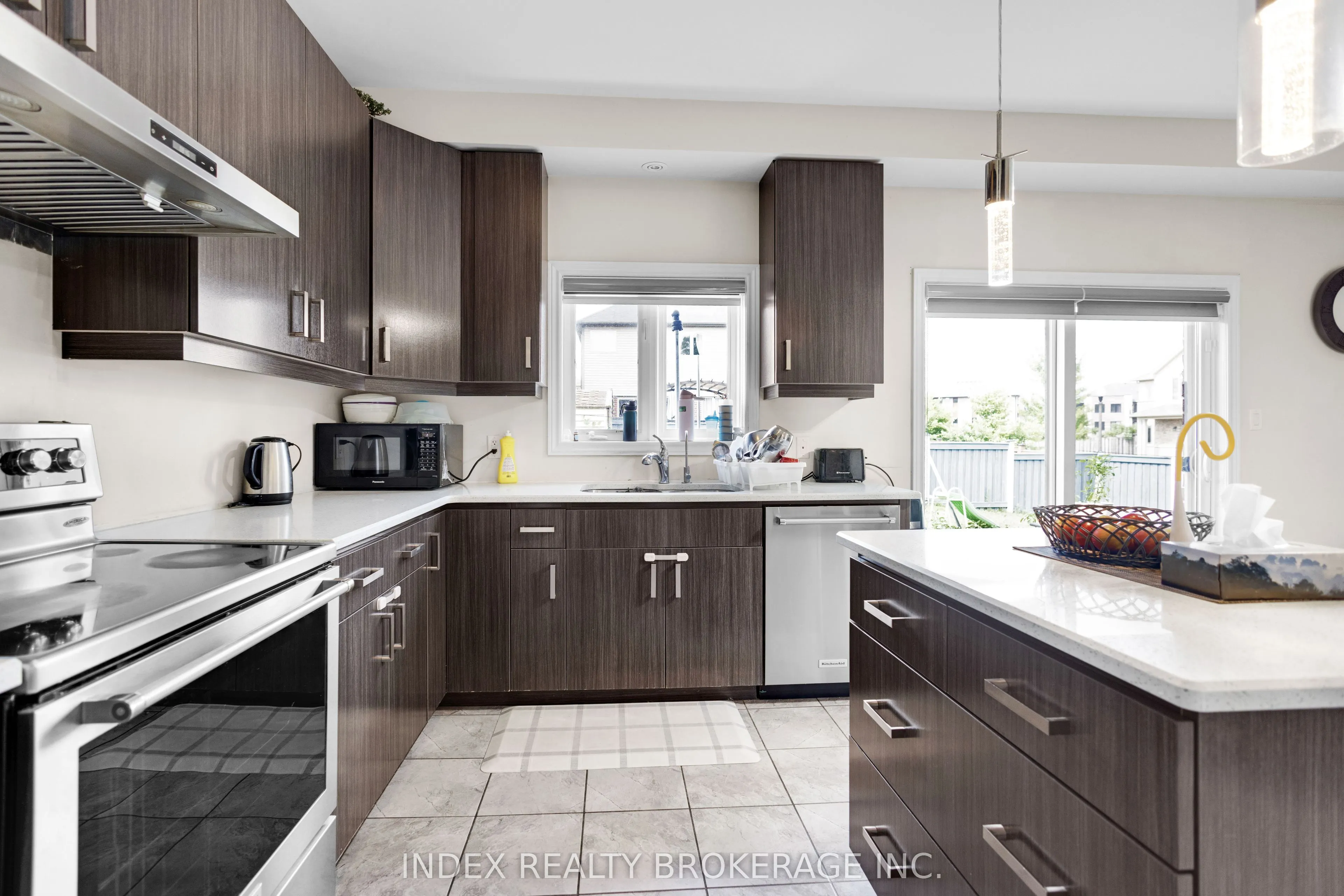 38 Elmbank Trail