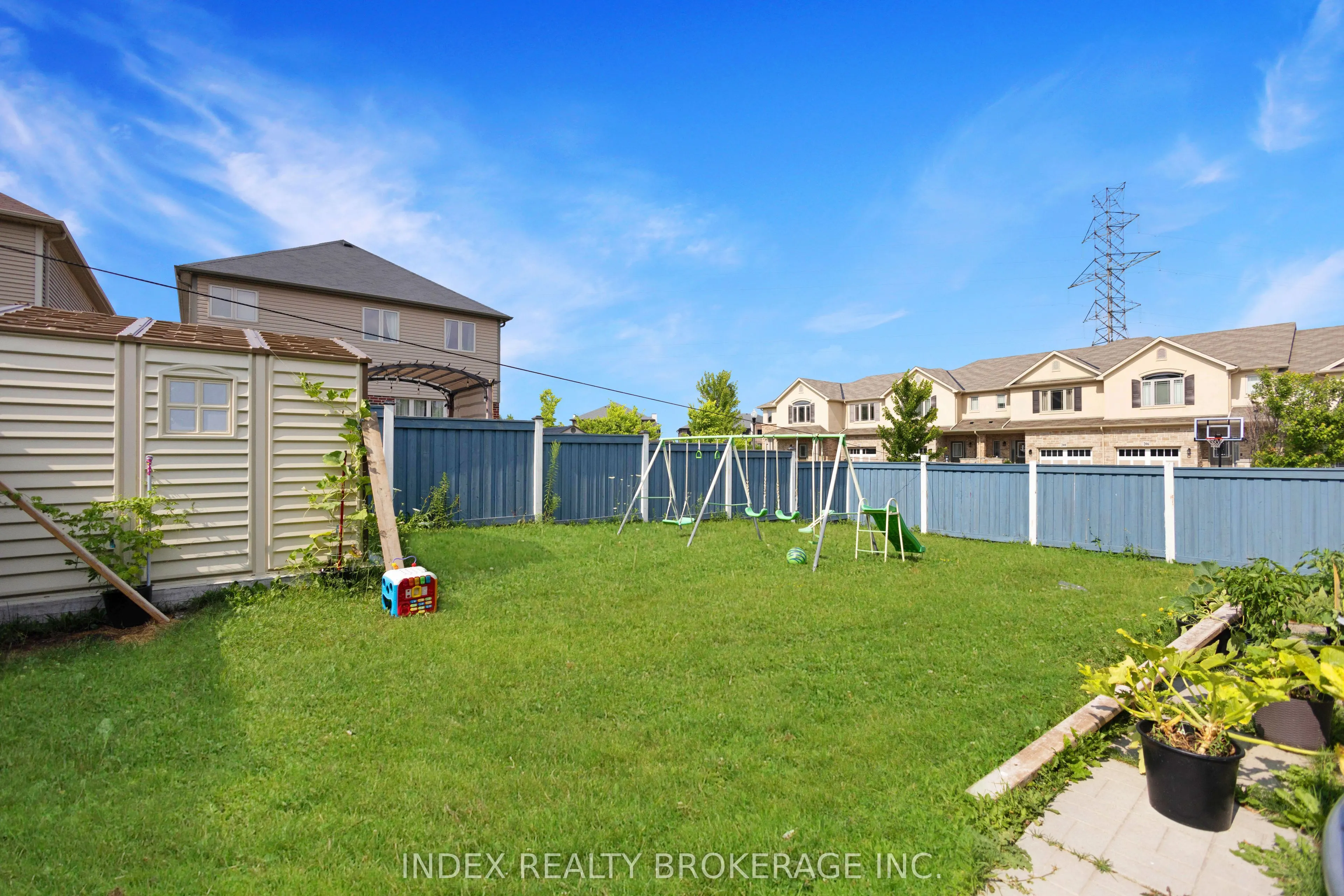 38 Elmbank Trail