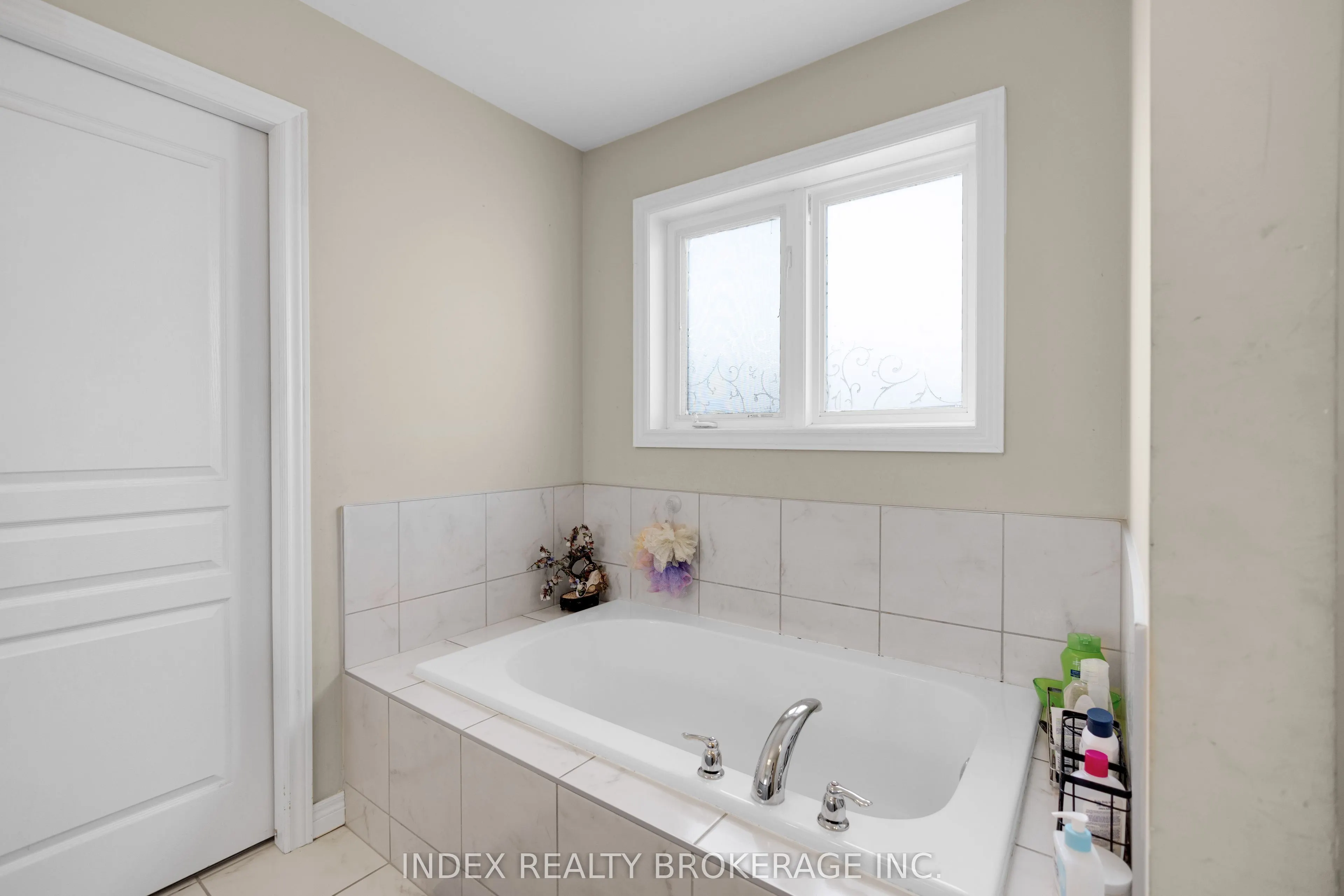 38 Elmbank Trail