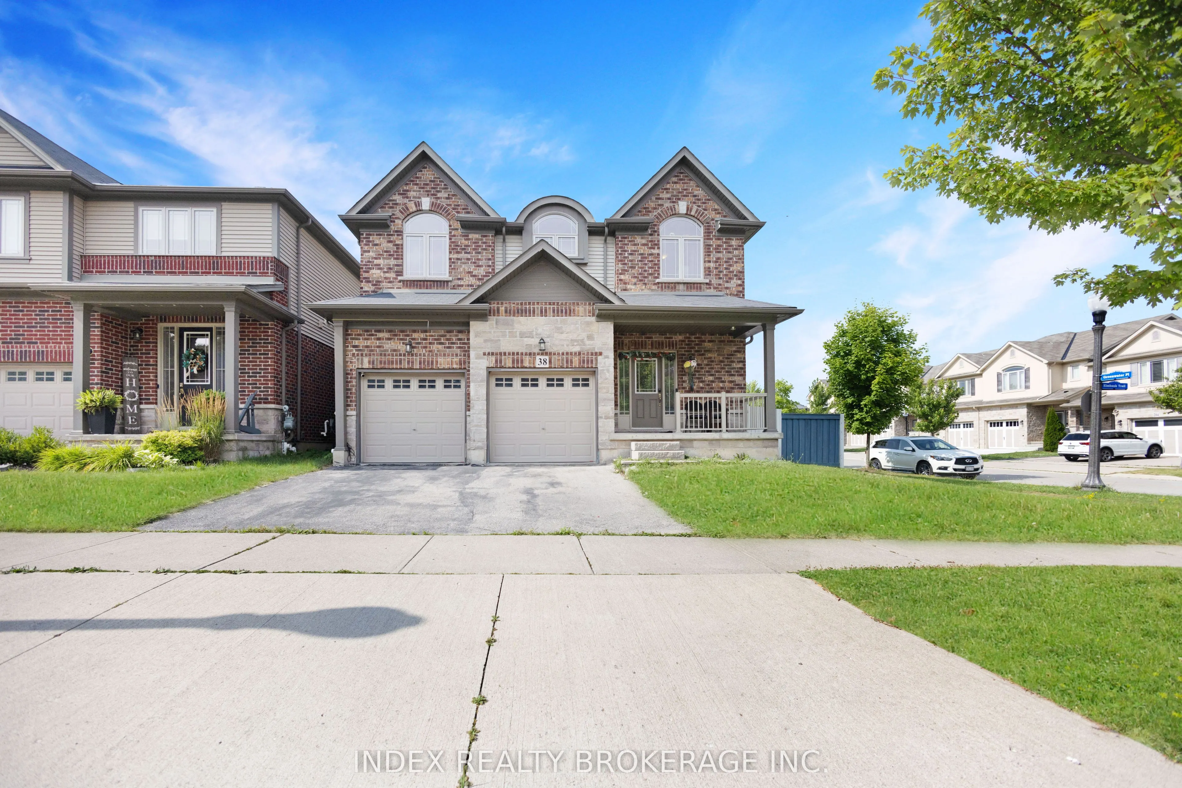 38 Elmbank Trail
