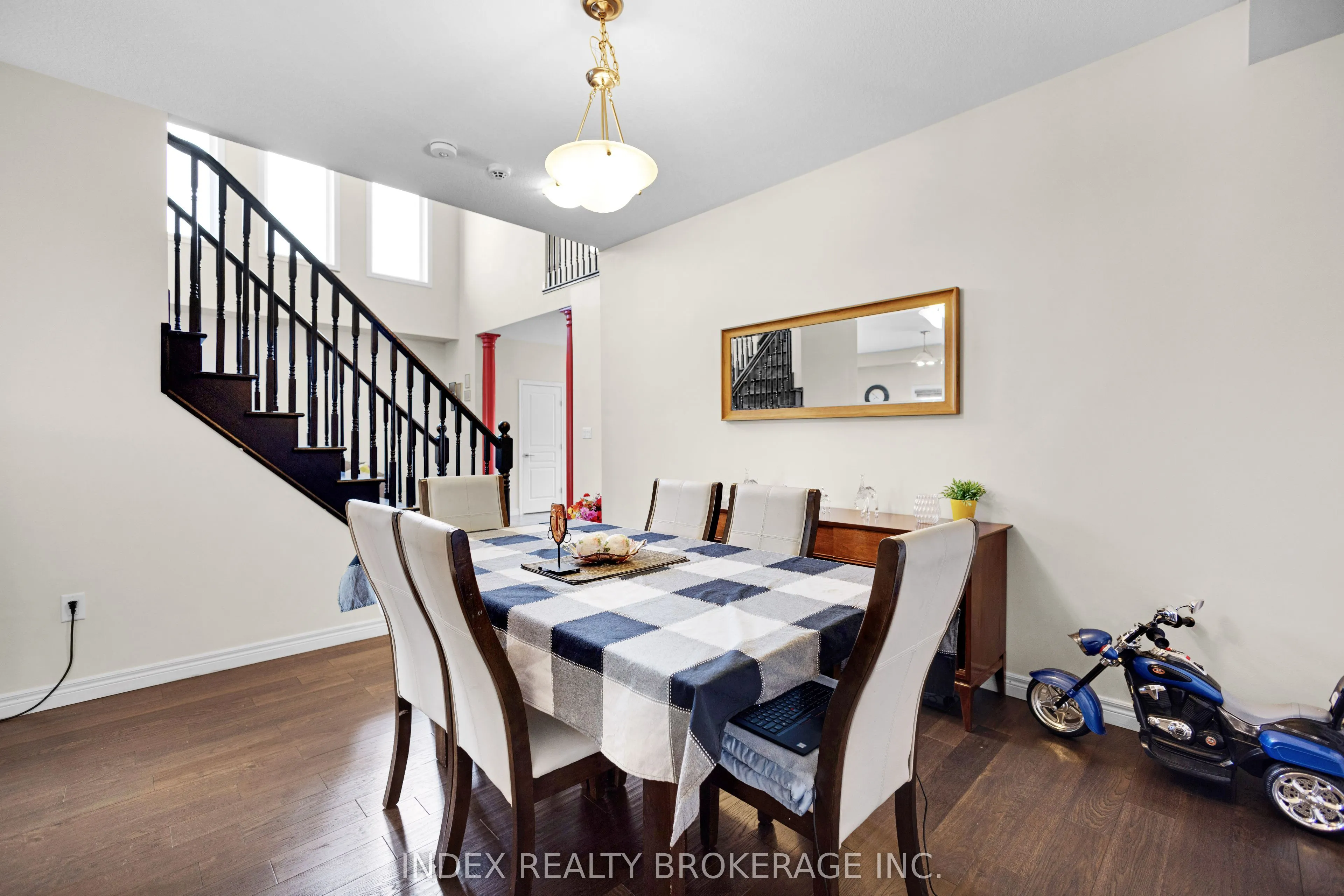 38 Elmbank Trail