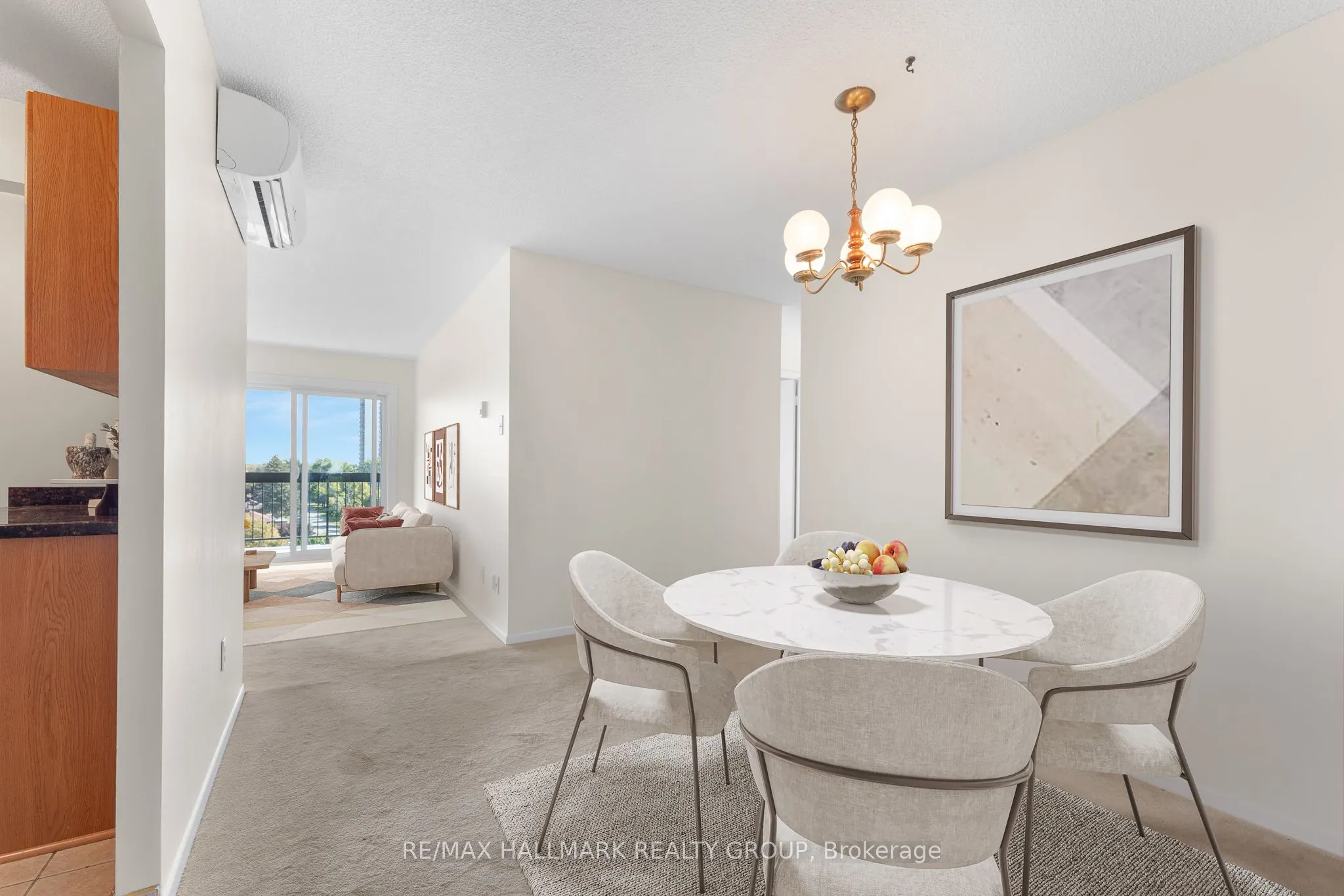 158C McArthur Avenue, #808