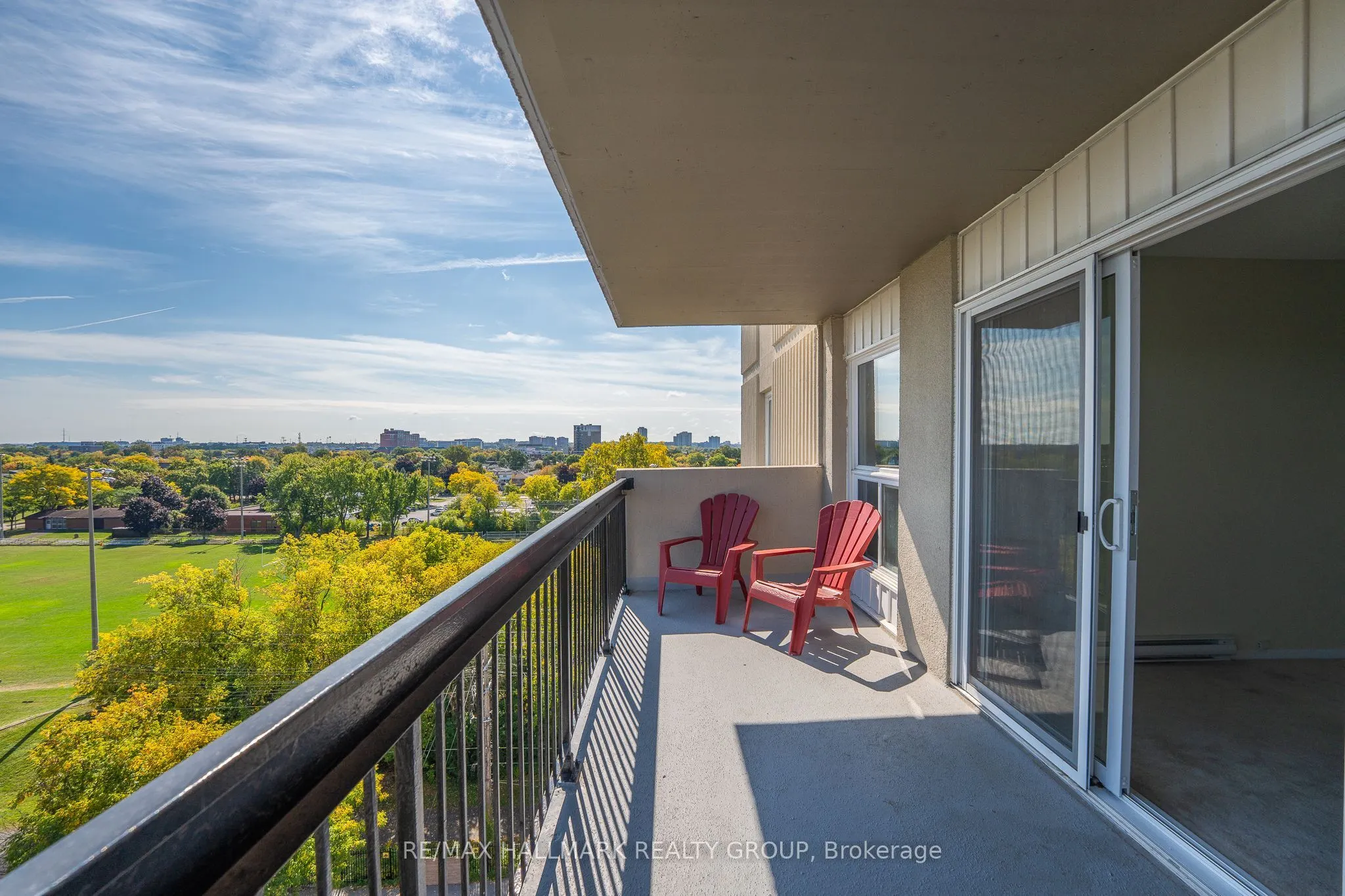 158C McArthur Avenue, #808