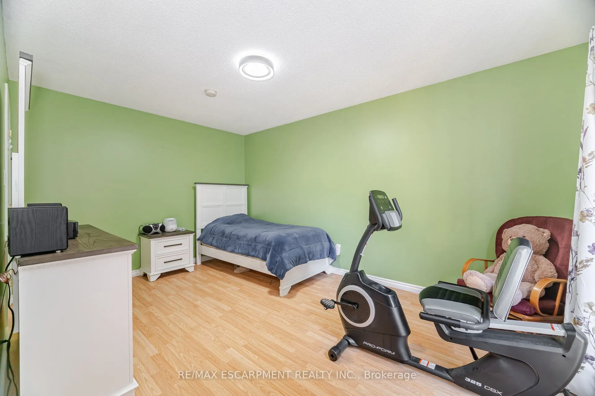 178 ATHENIA Drive