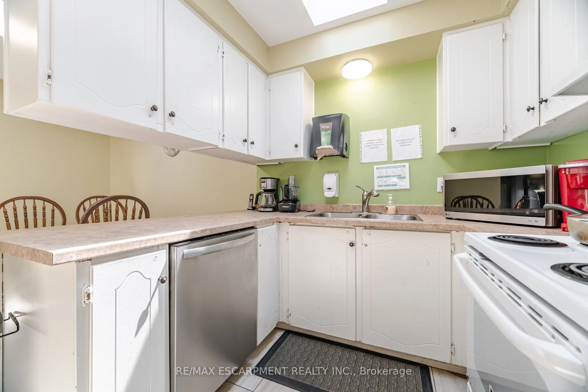 178 ATHENIA Drive