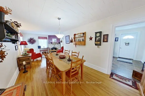 43 Jarvis Street N