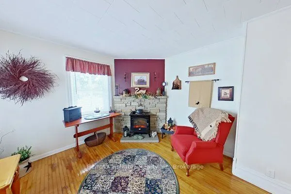 43 Jarvis Street N