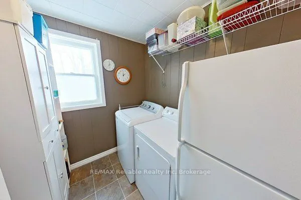 43 Jarvis Street N