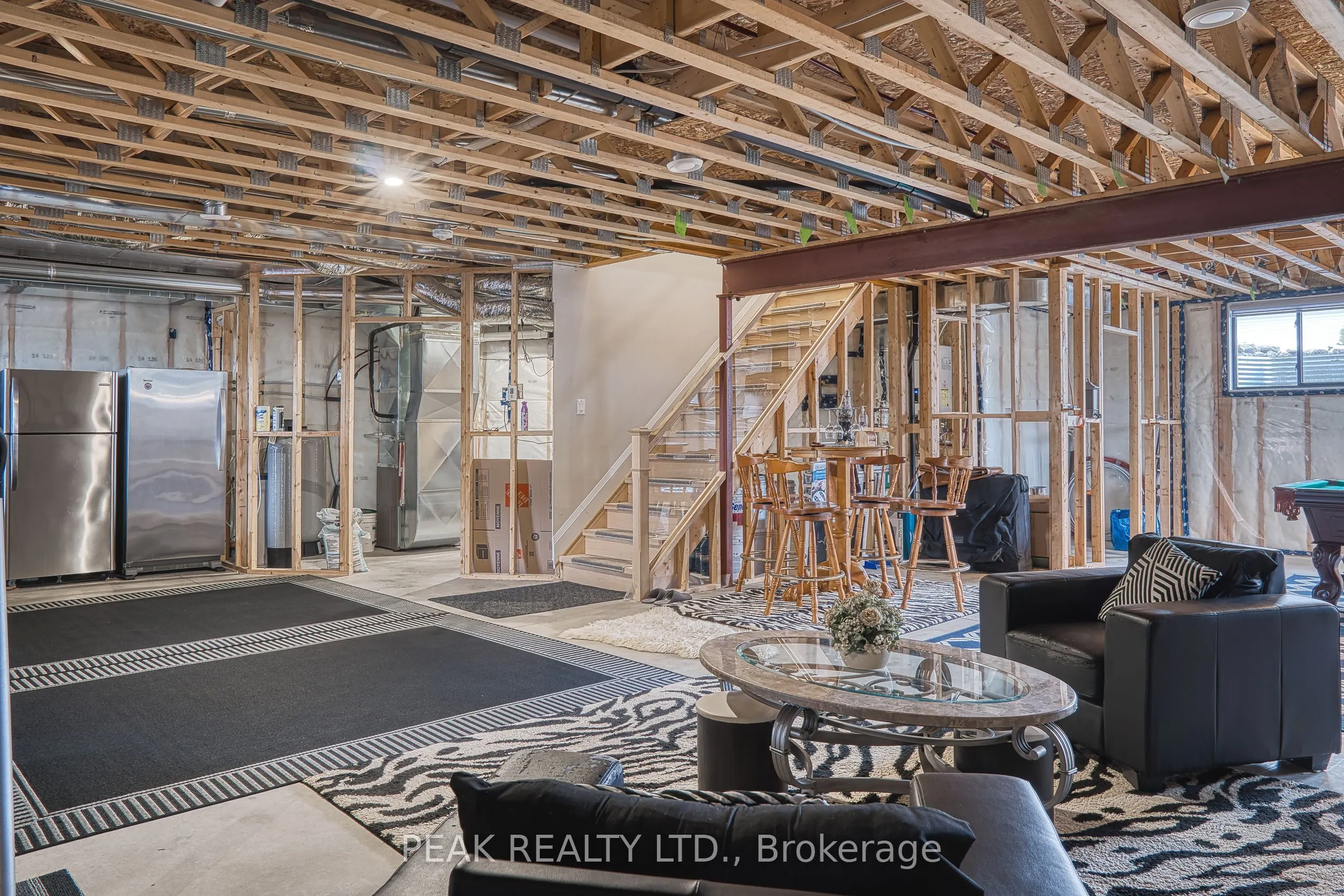 45 Wellington Street S