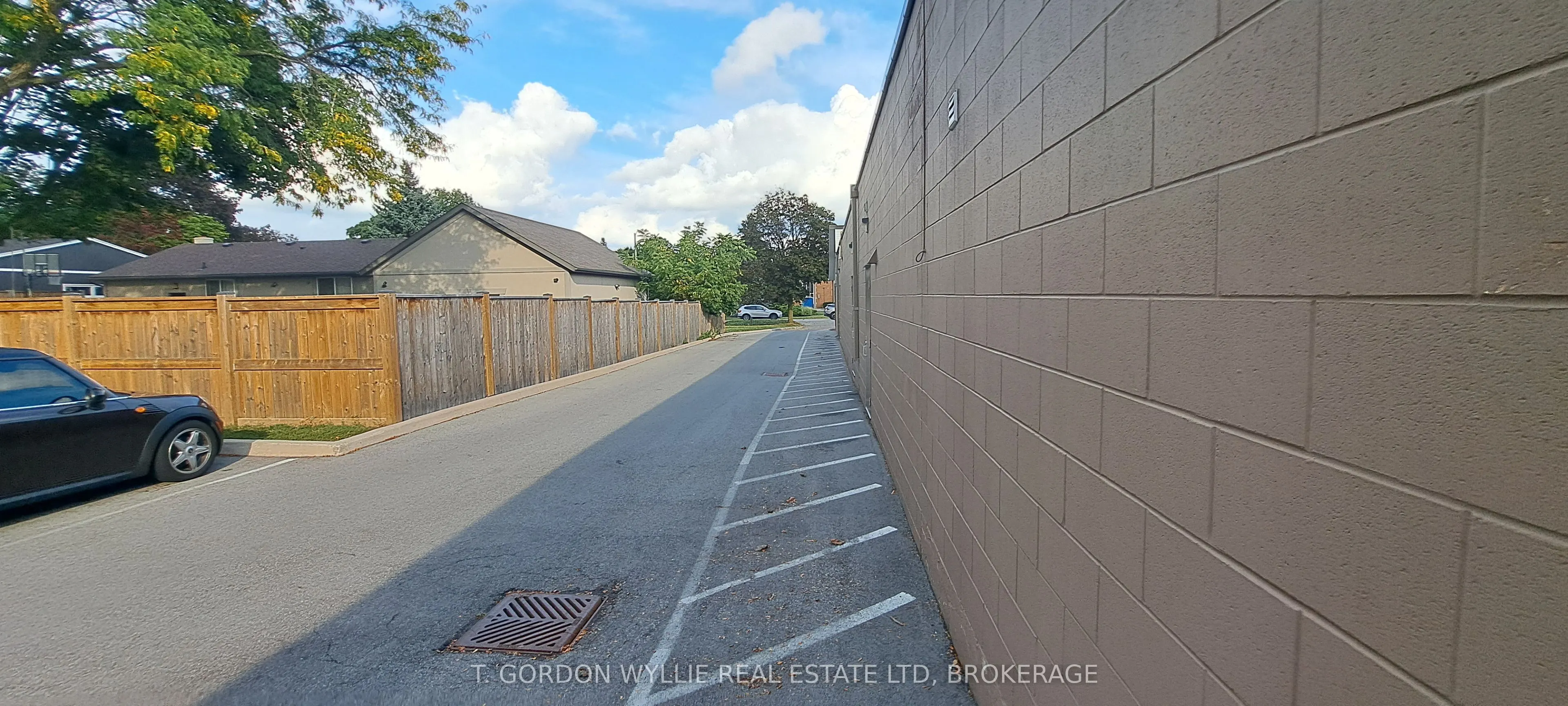 6251 O'neil Street, #4