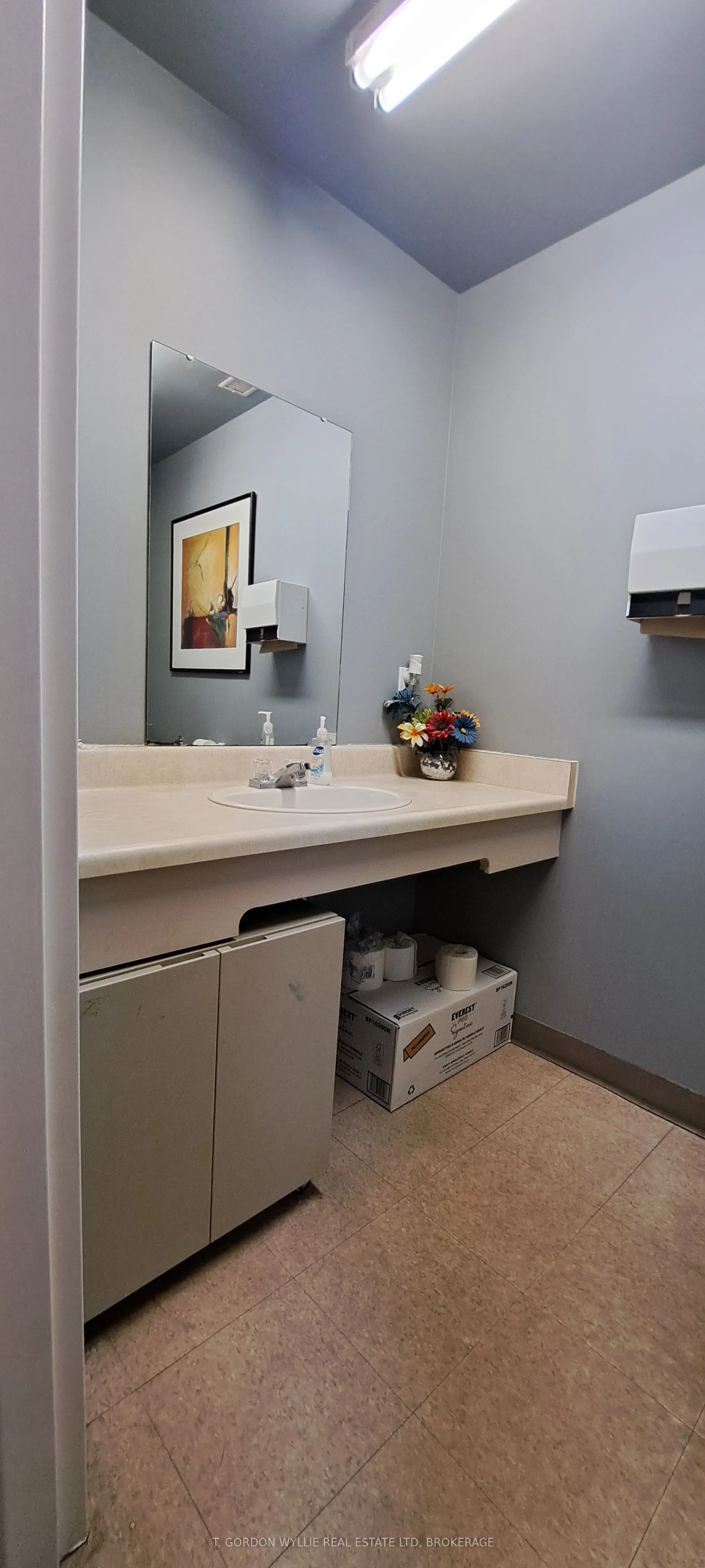 6251 O'neil Street, #4