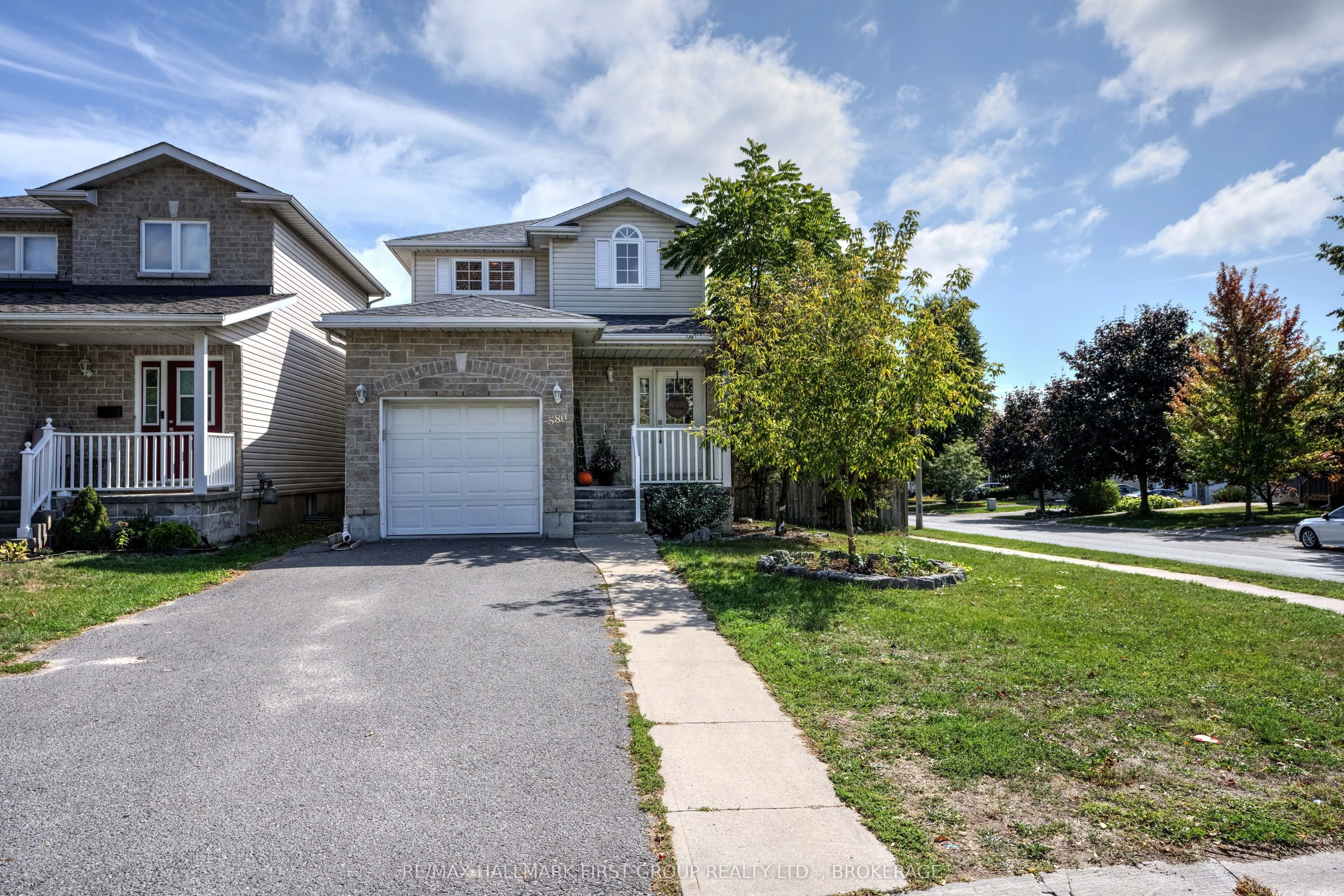 580 HERITAGE Court