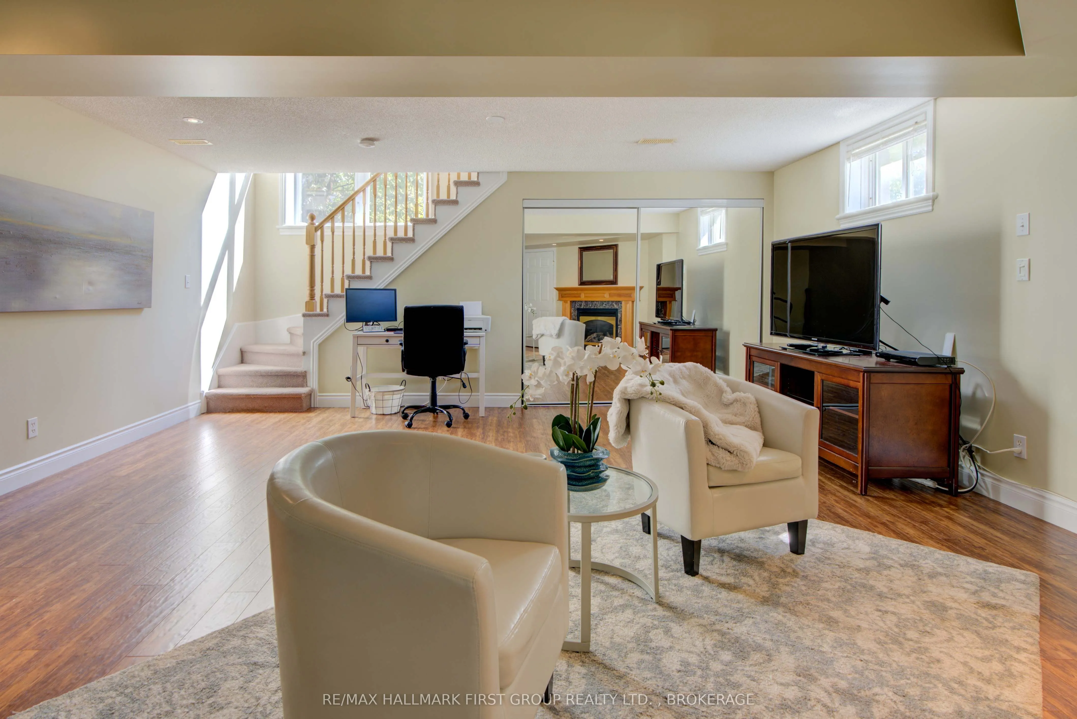 580 HERITAGE Court