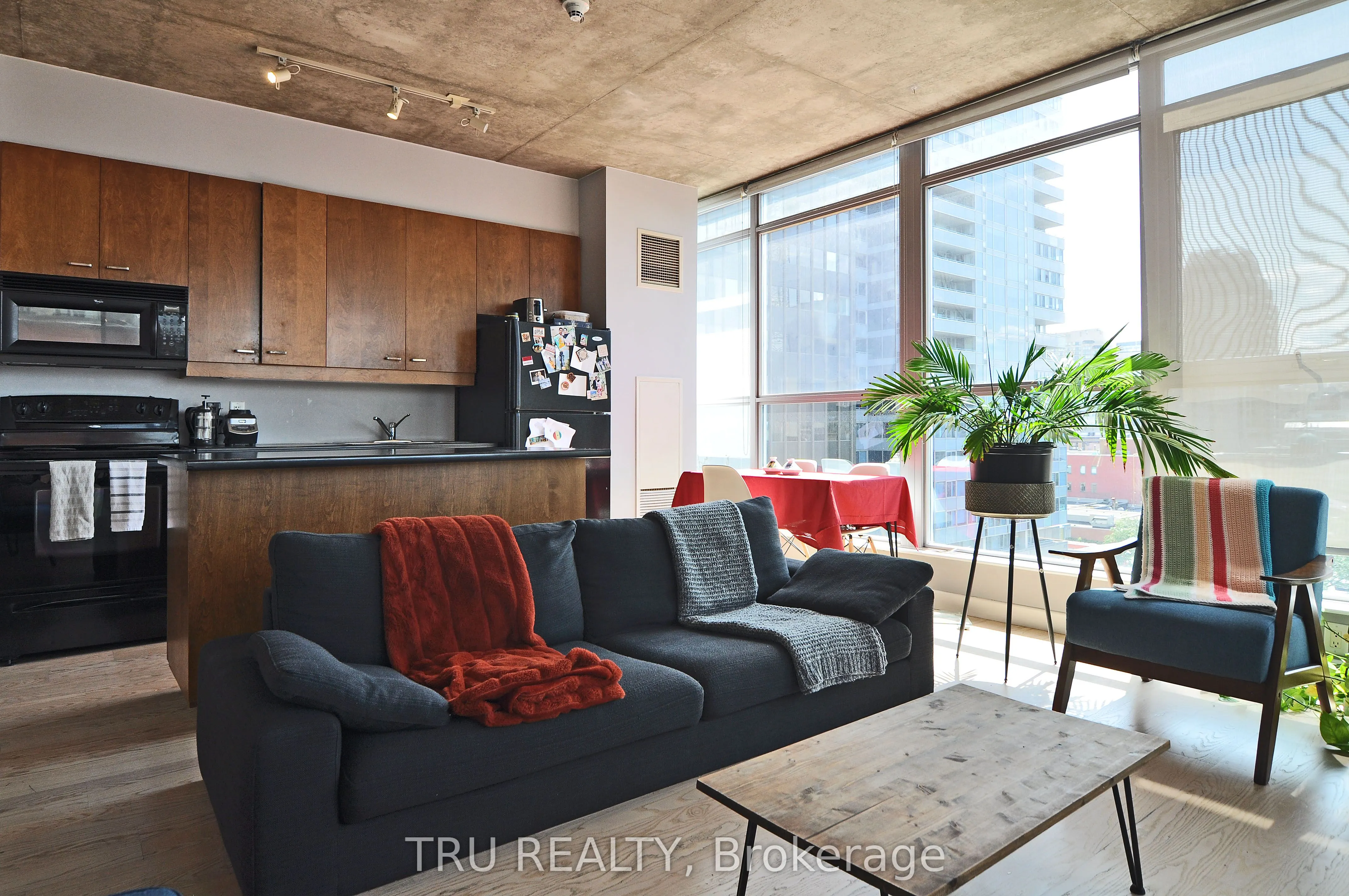 179 GEORGE Street, #808