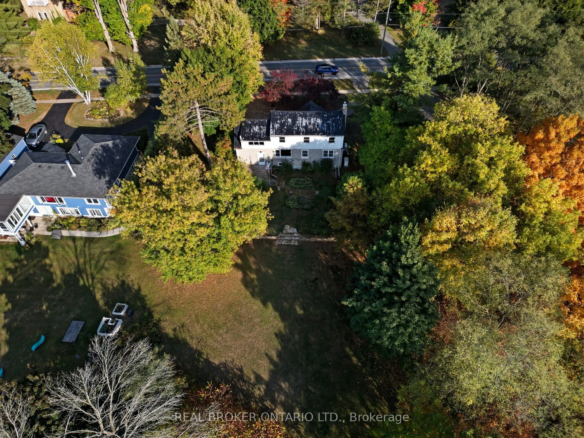 505 Main Street E