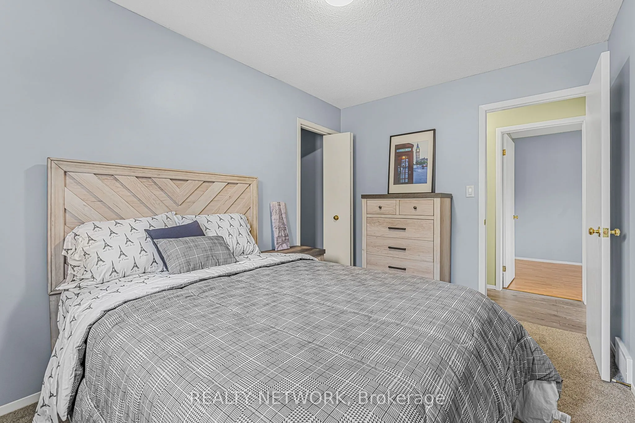 5880 Crimson Drive