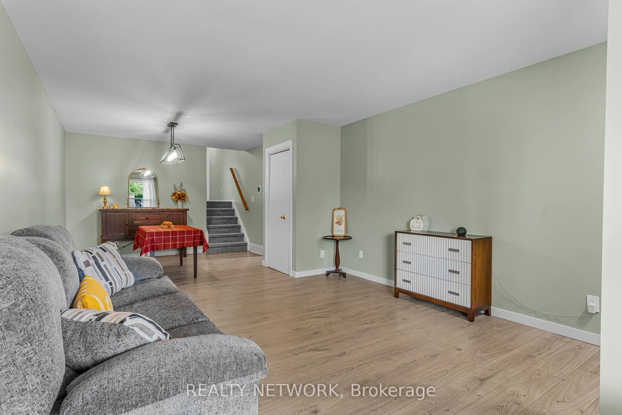 5880 Crimson Drive
