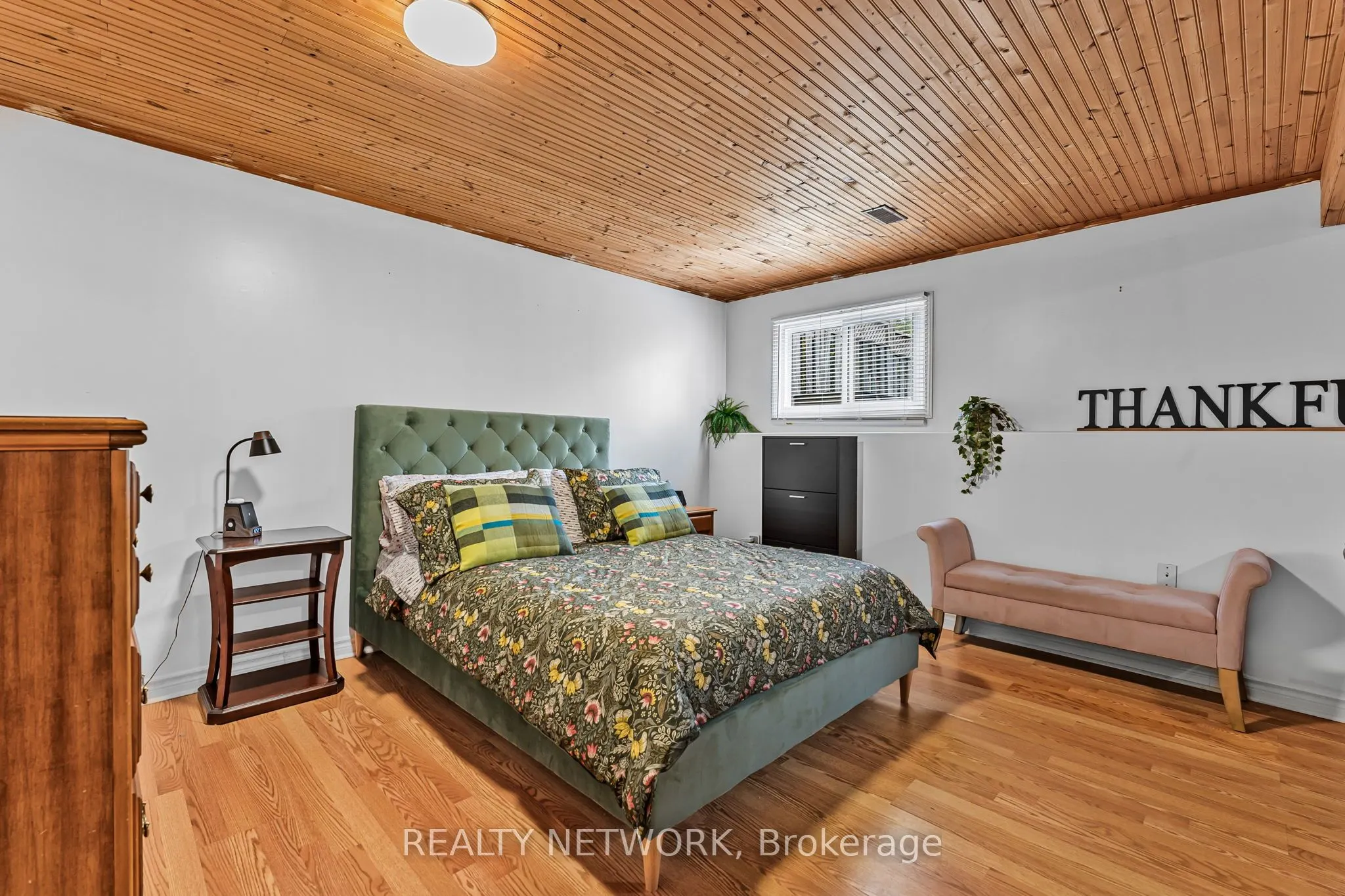 5880 Crimson Drive