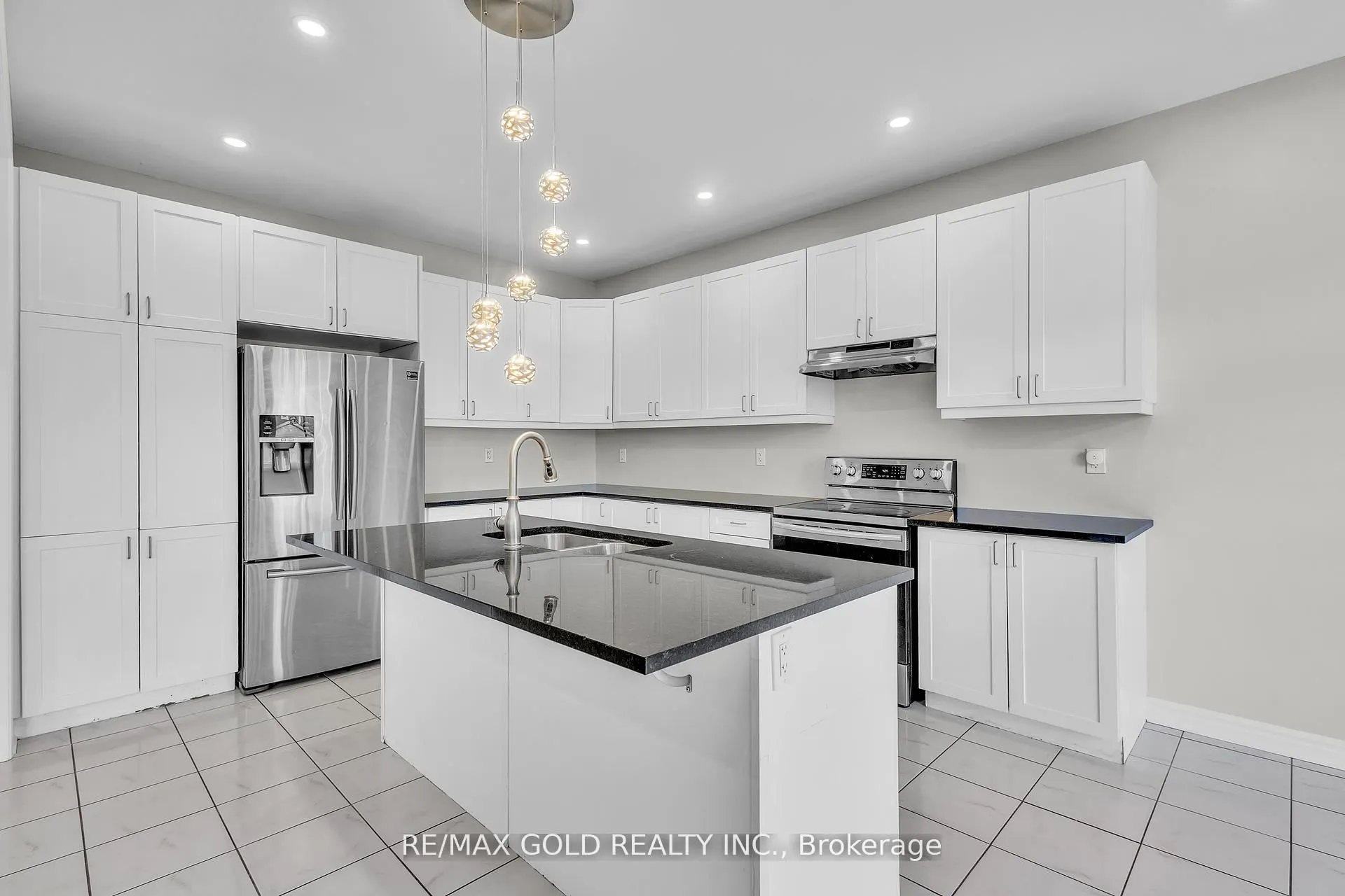 63 Compass Trail