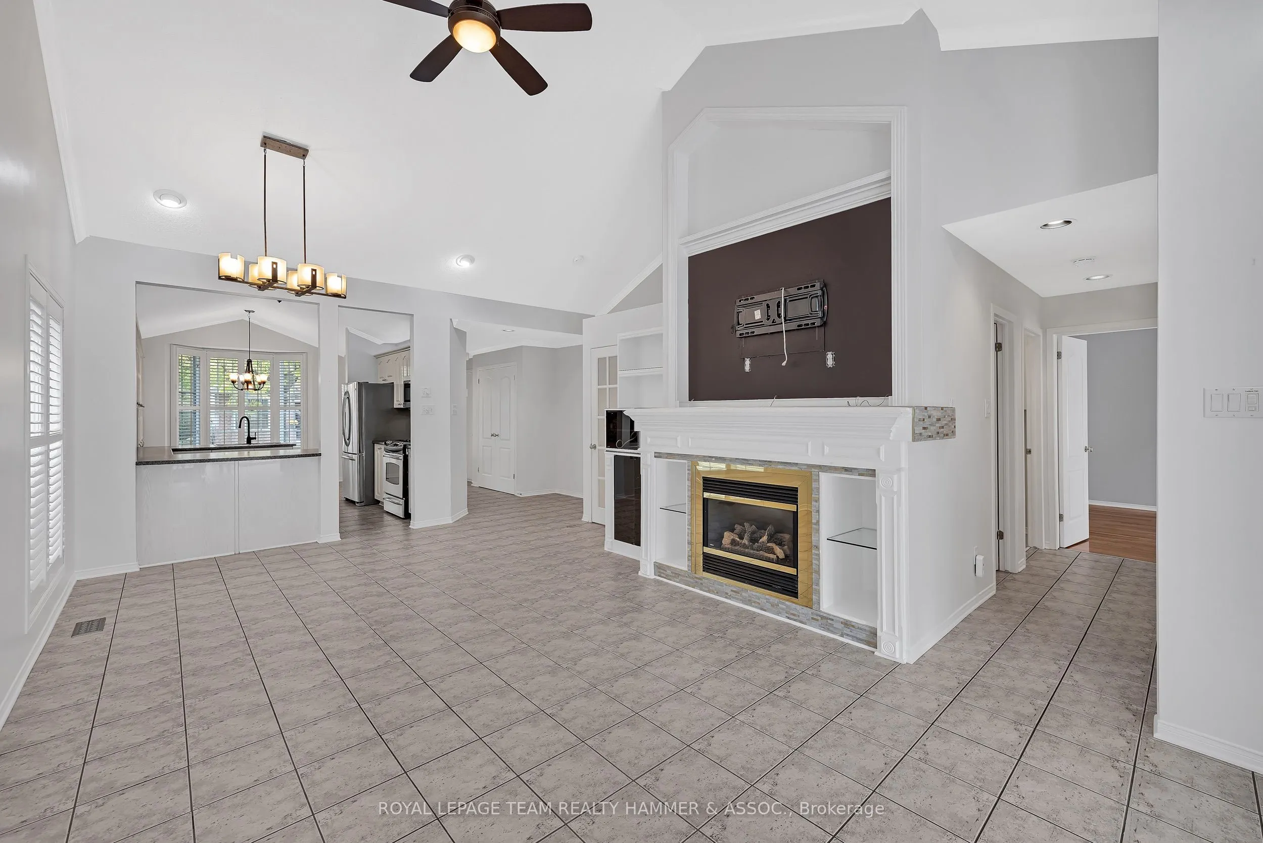 43 Settler's Ridge Way