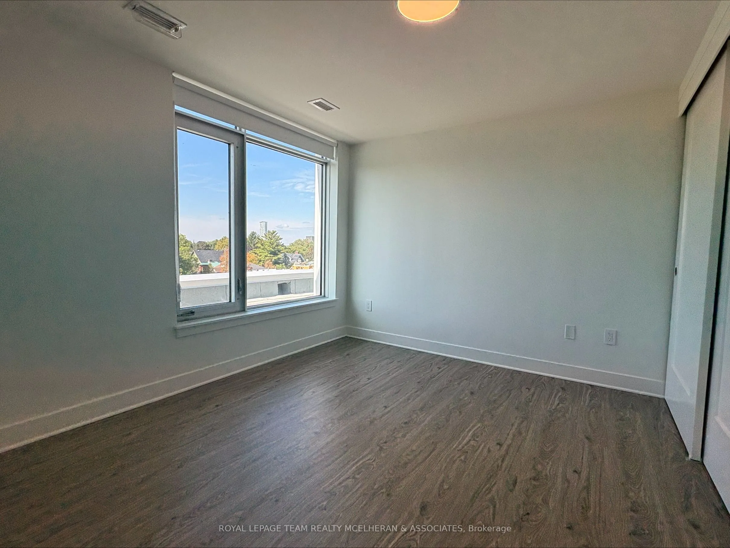 1050 Bank Street, #508
