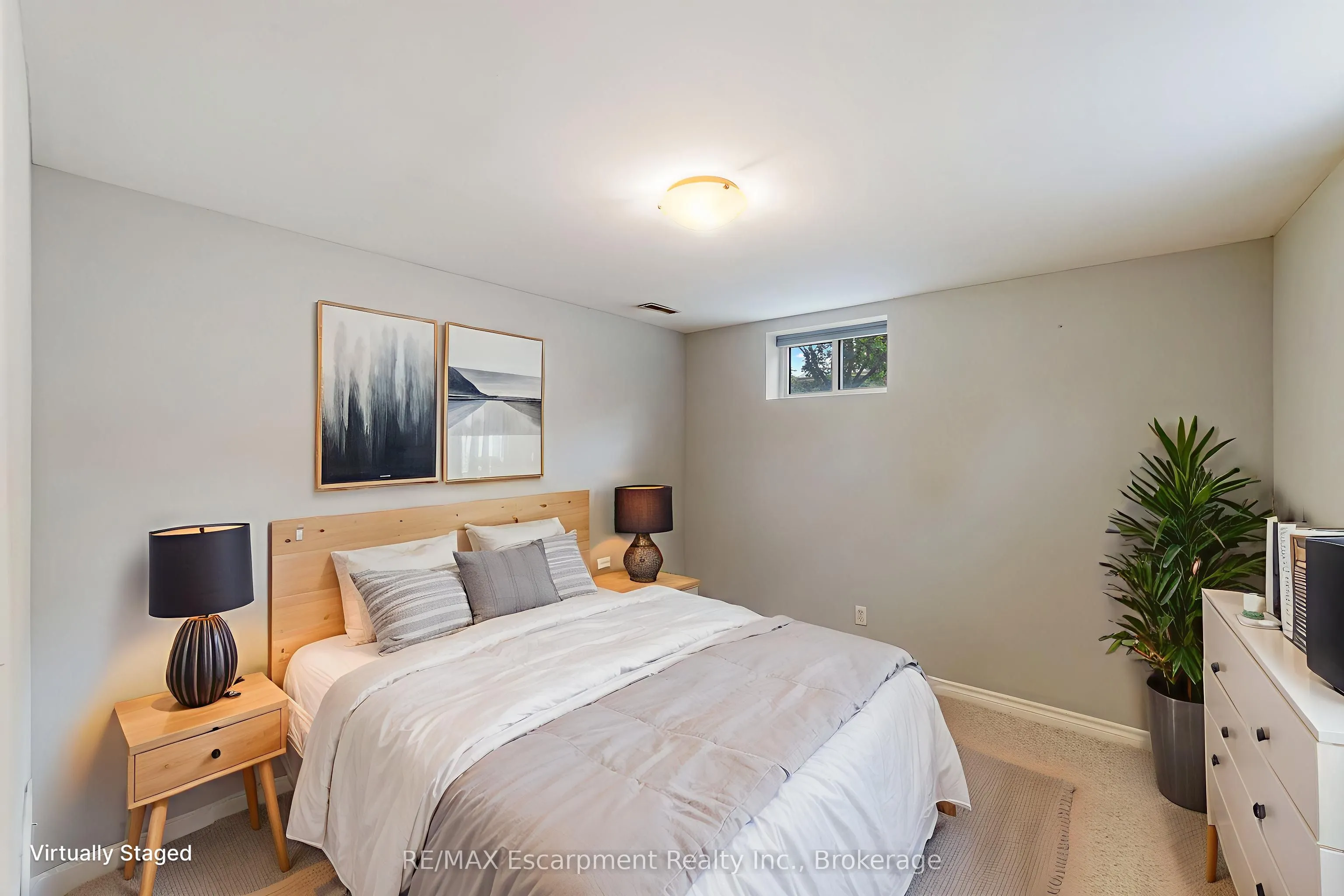 500 Rosseau Road