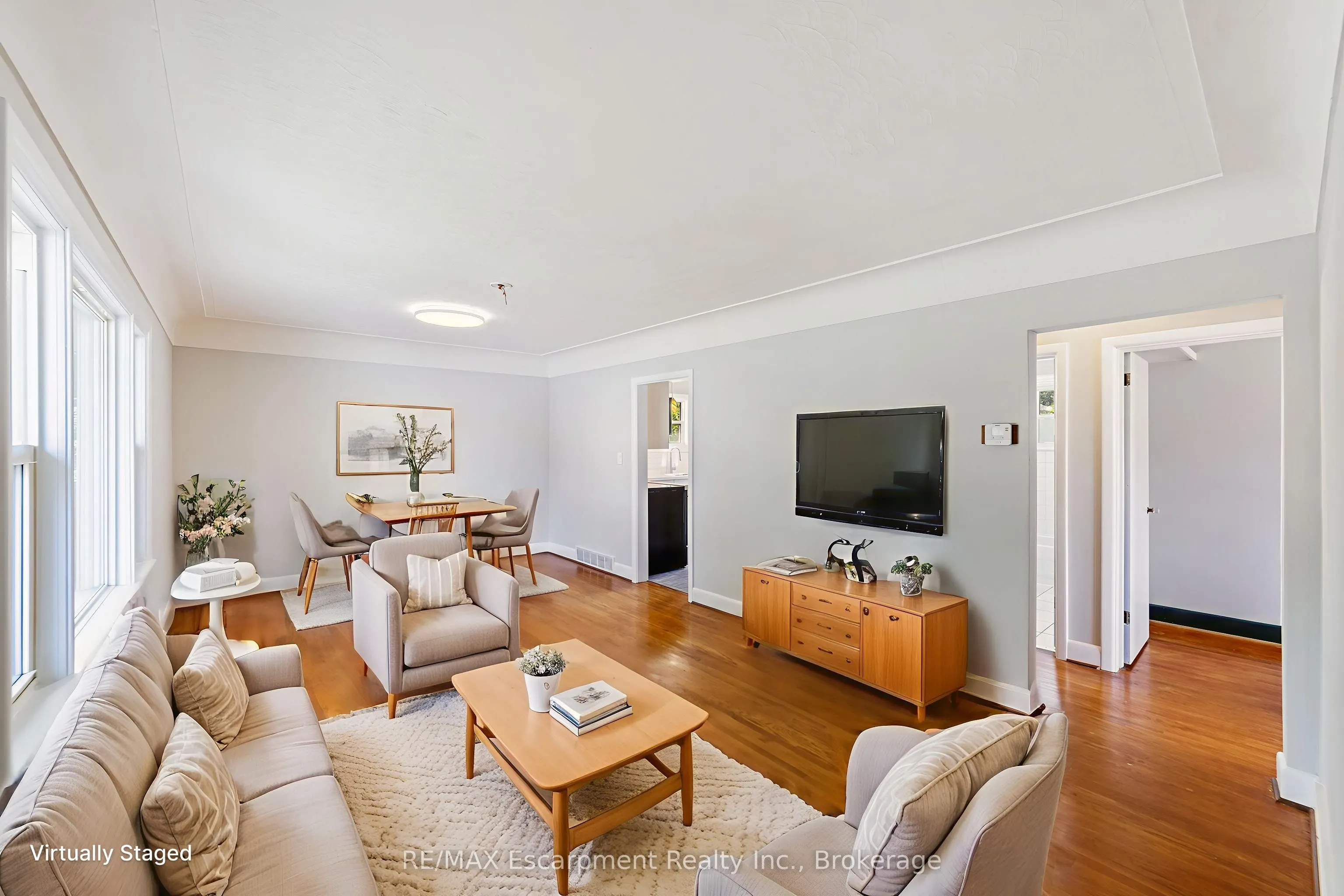 500 Rosseau Road