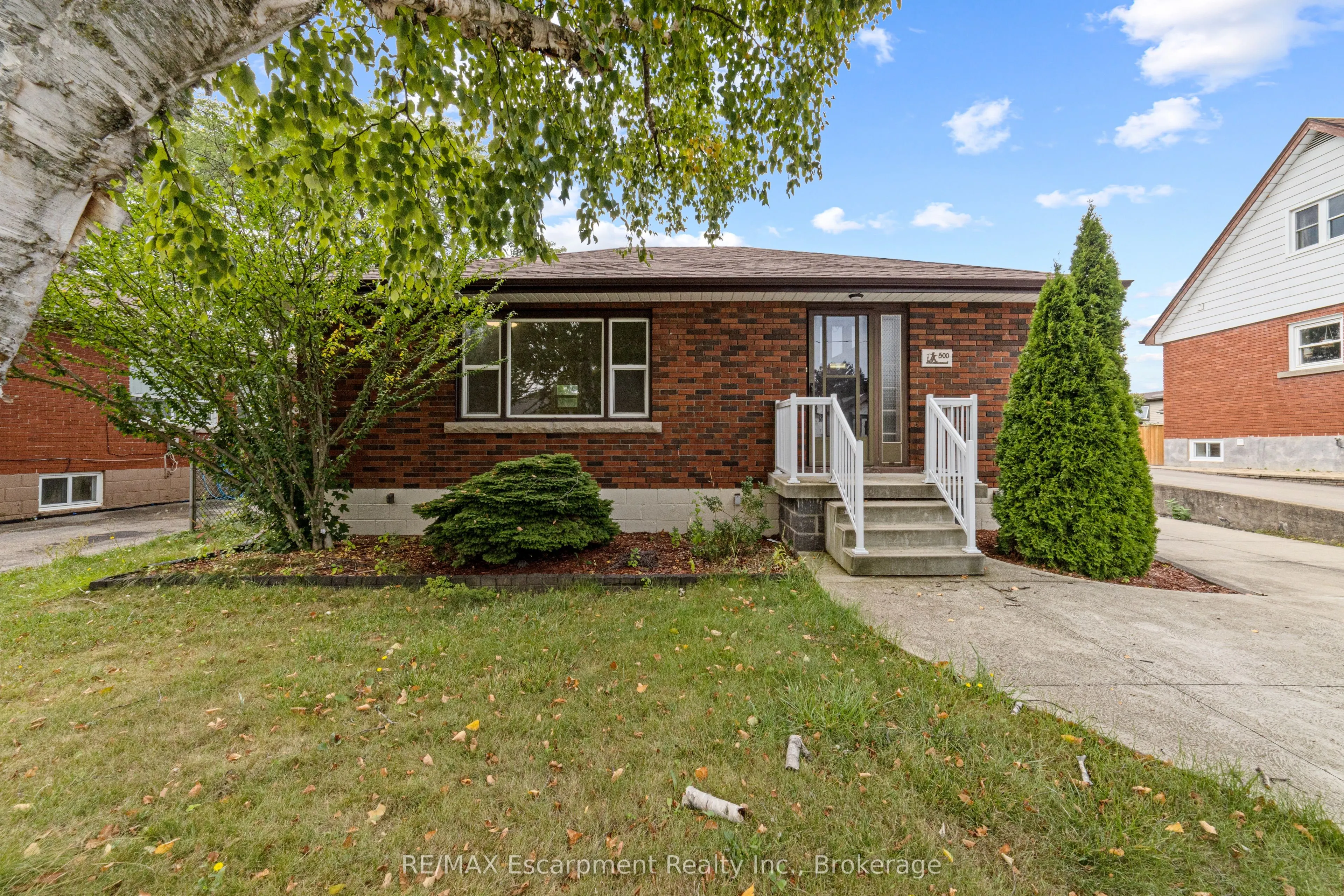 500 Rosseau Road