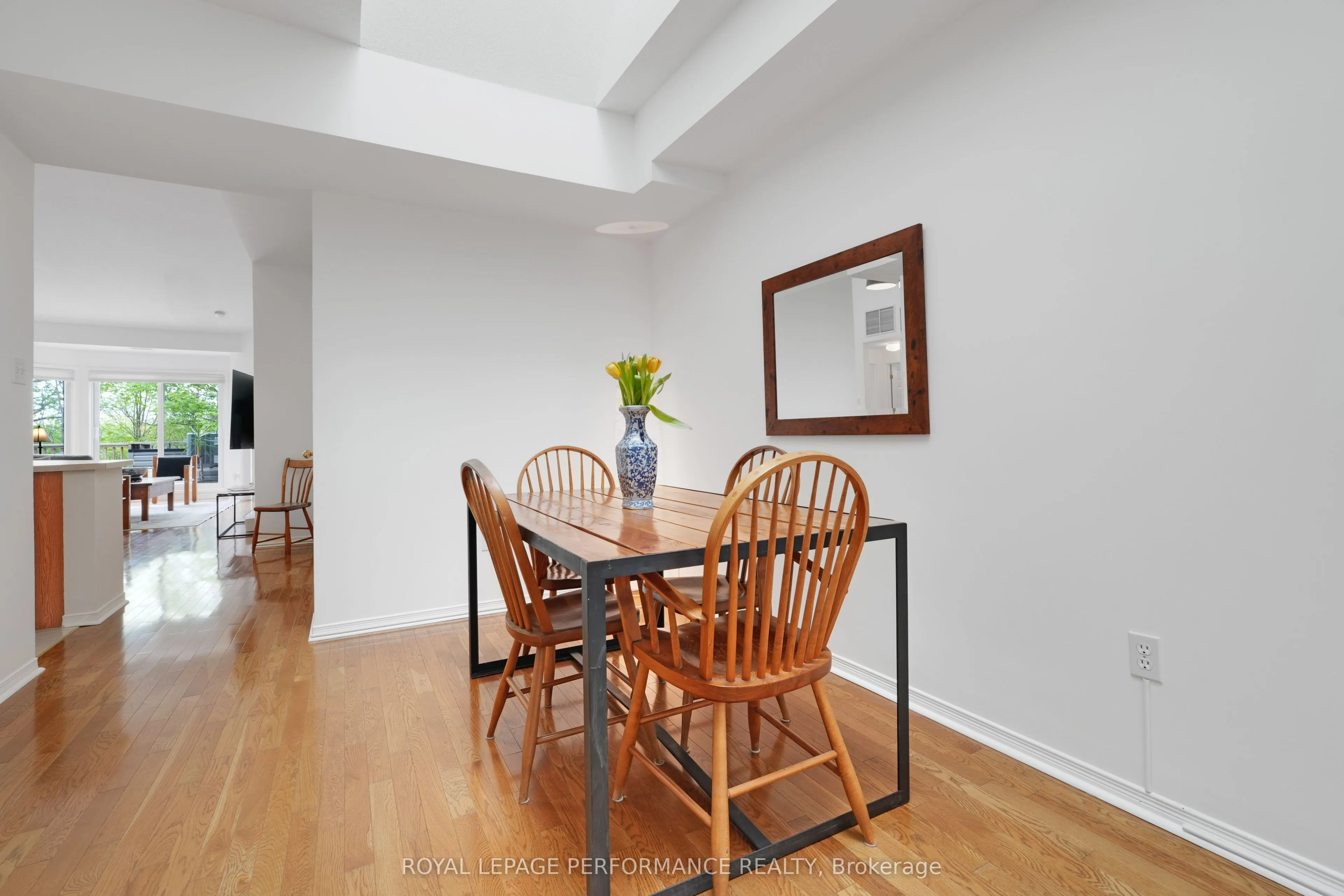 116 Robson Court, #7