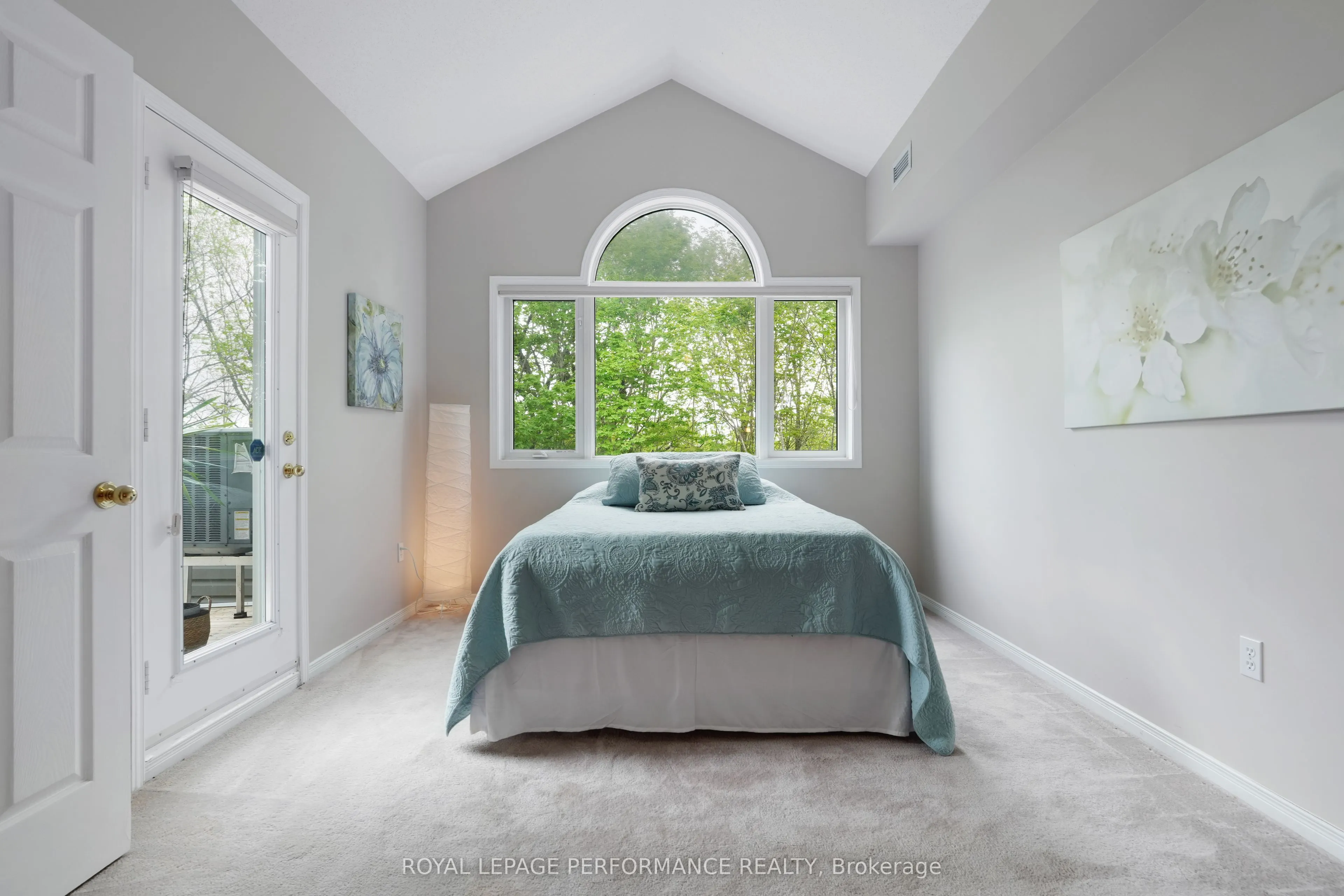 116 Robson Court, #7
