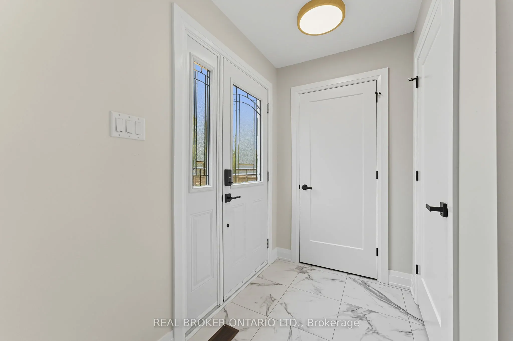 25 Roosevelt Drive
