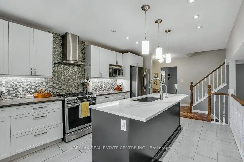 36 Crystal Court