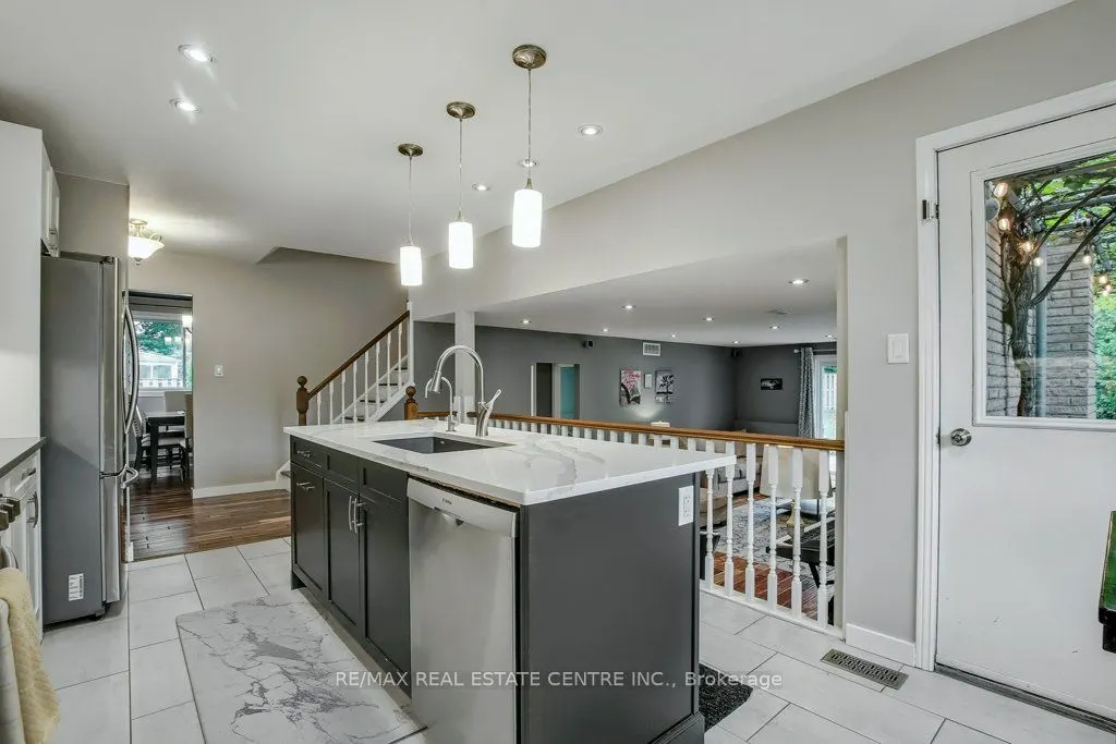 36 Crystal Court